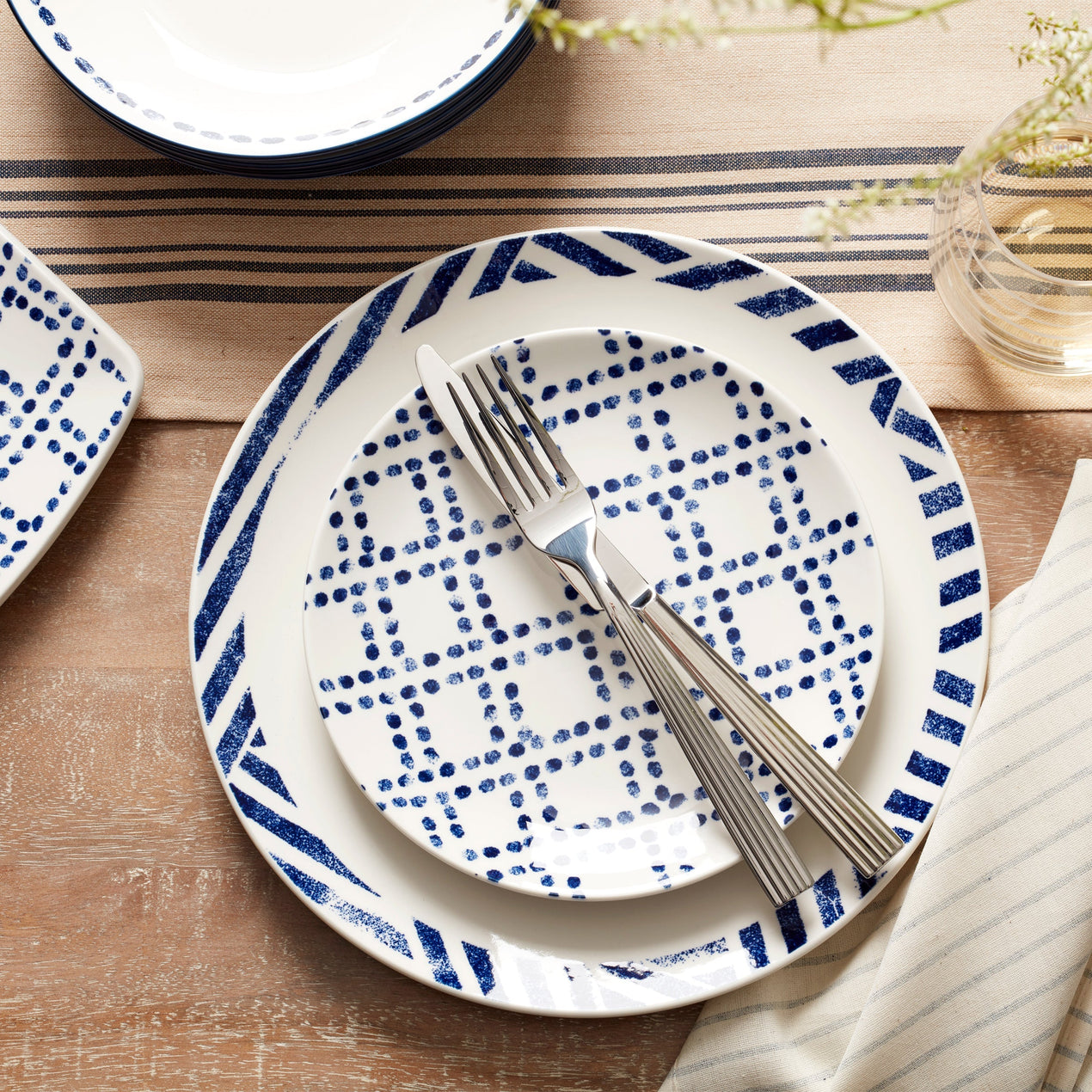 Harbour 12 Piece Dinnerware Set