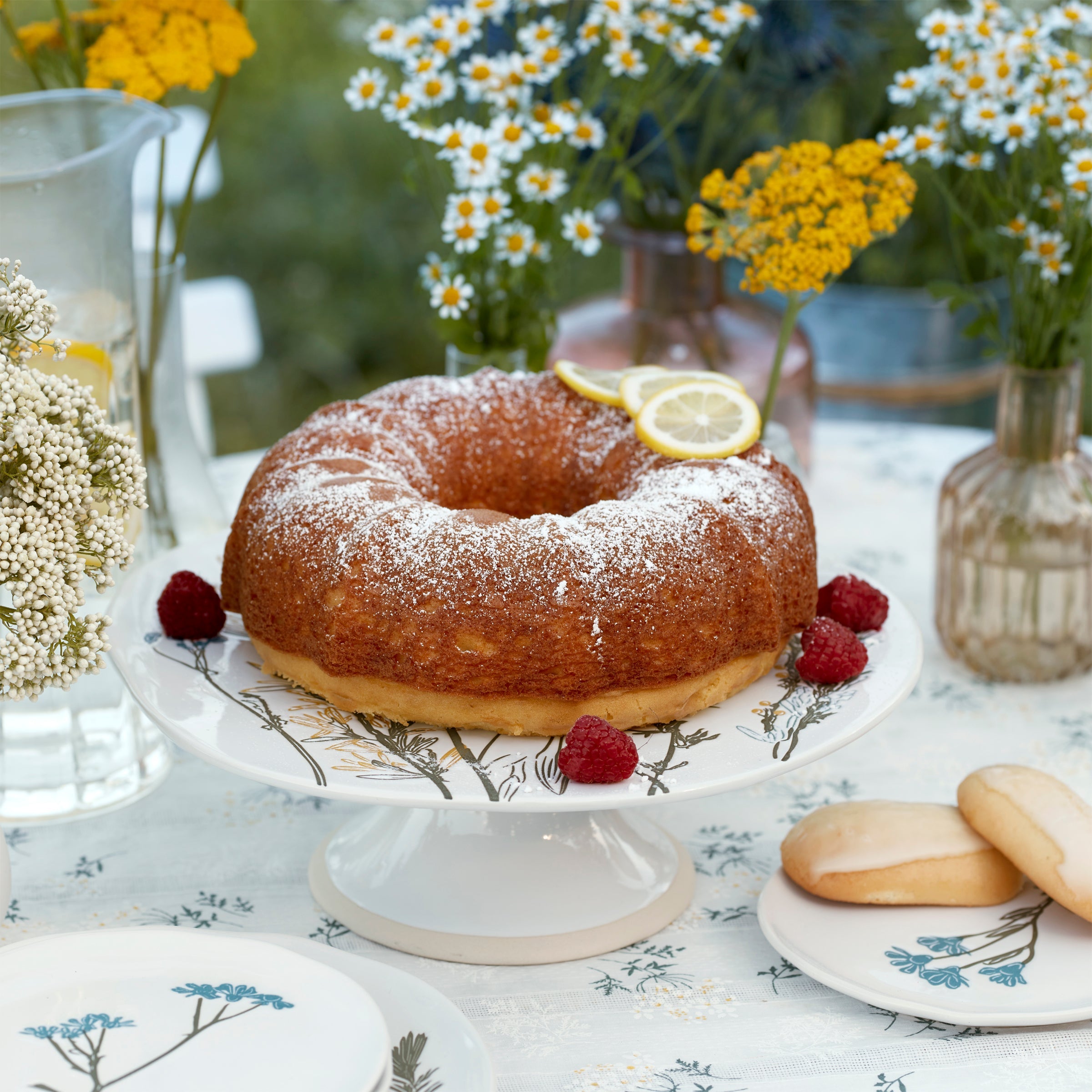 Wildflowers Cake Plate – Lenox Corporation