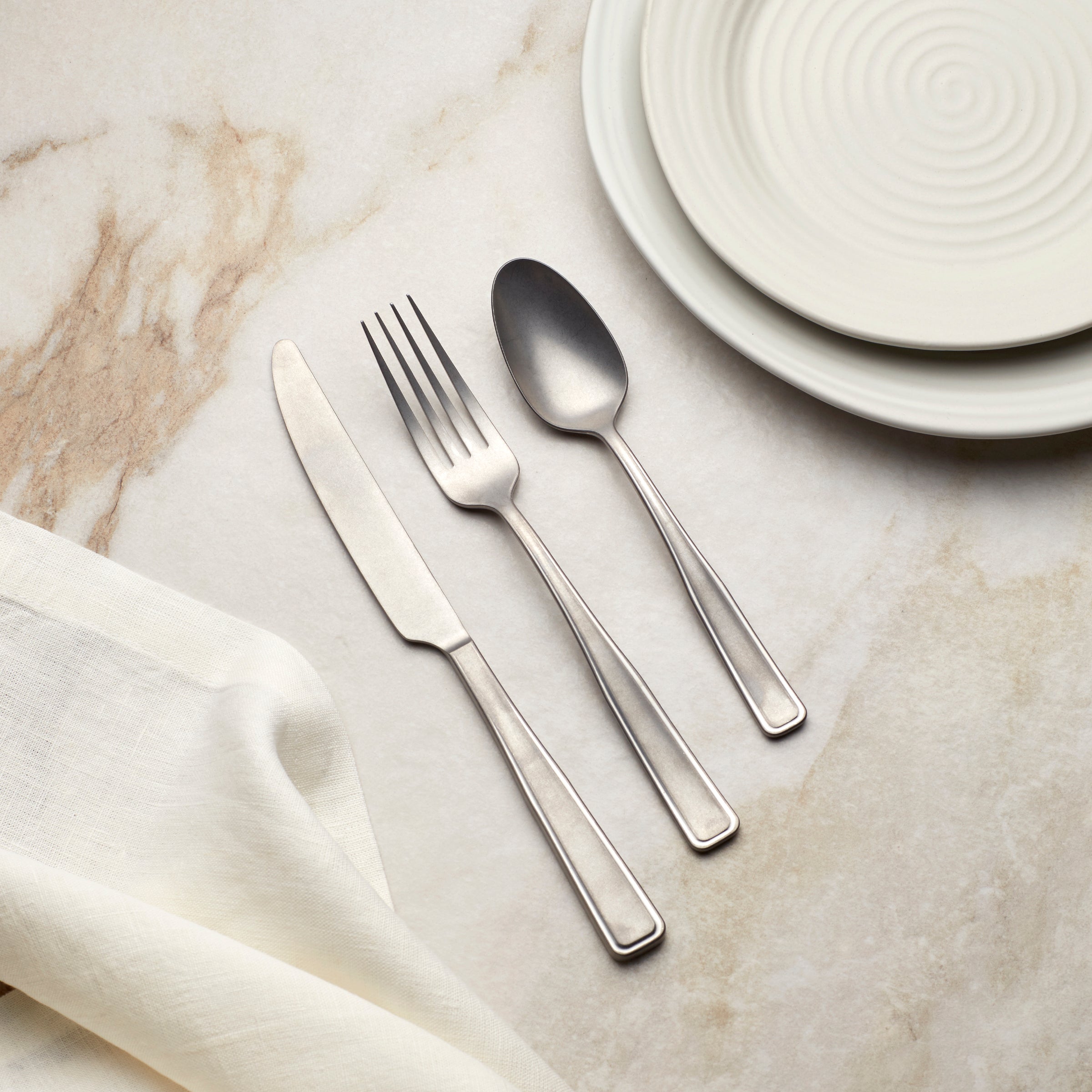 Reid Vintage 20-Piece Flatware Set – Lenox Corporation