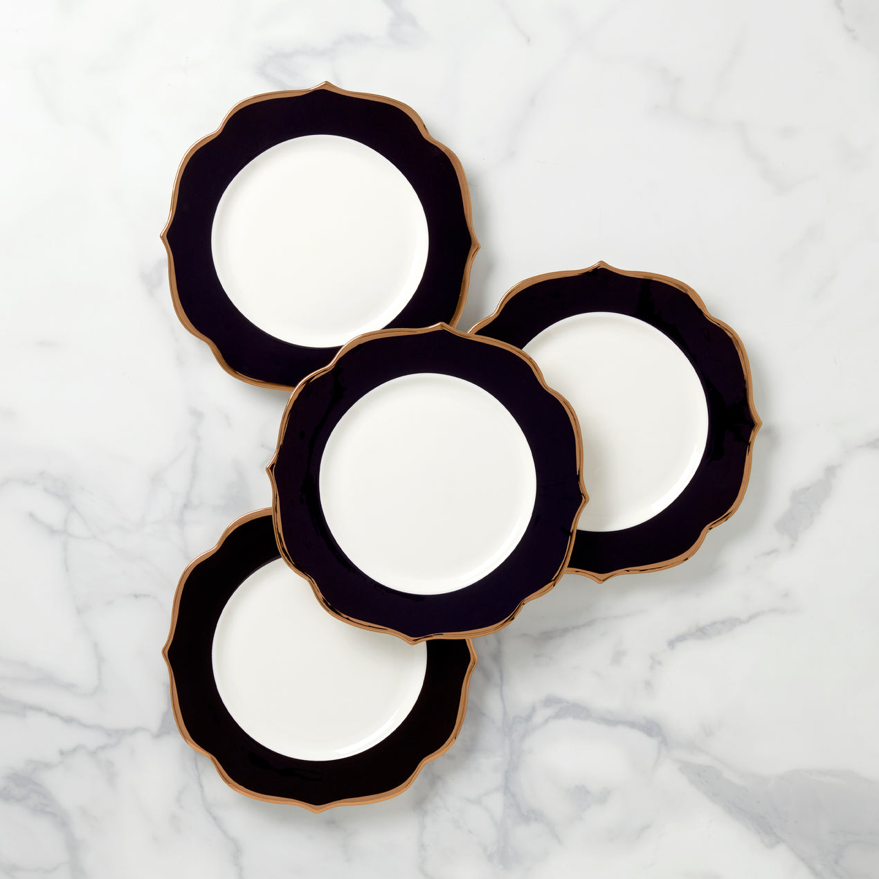 cambridge silversmiths Contempo Luxe Black Accent Plates Set of 4