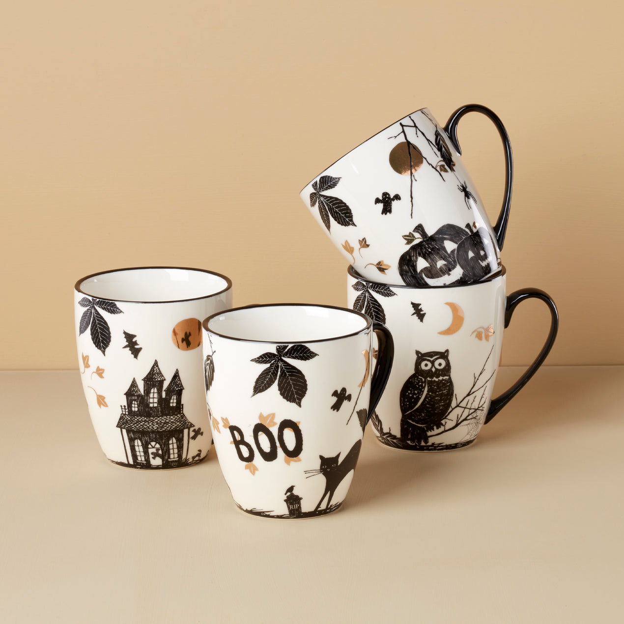 cambridge silversmiths Vintage Haunted Halloween Mugs Set of 4 Assorted
