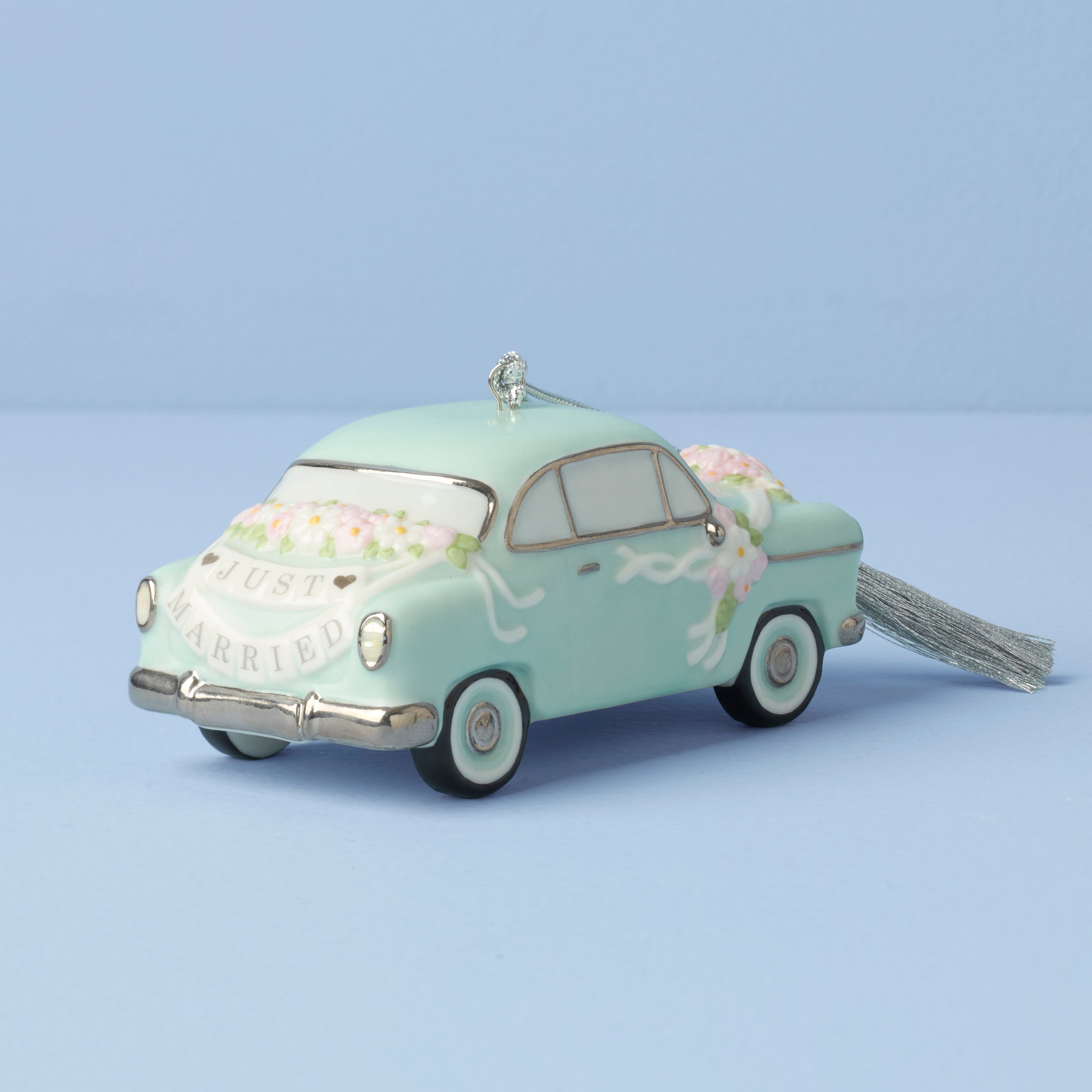 2025 Just Married Vintage Car Ornament – Lenox Corporation