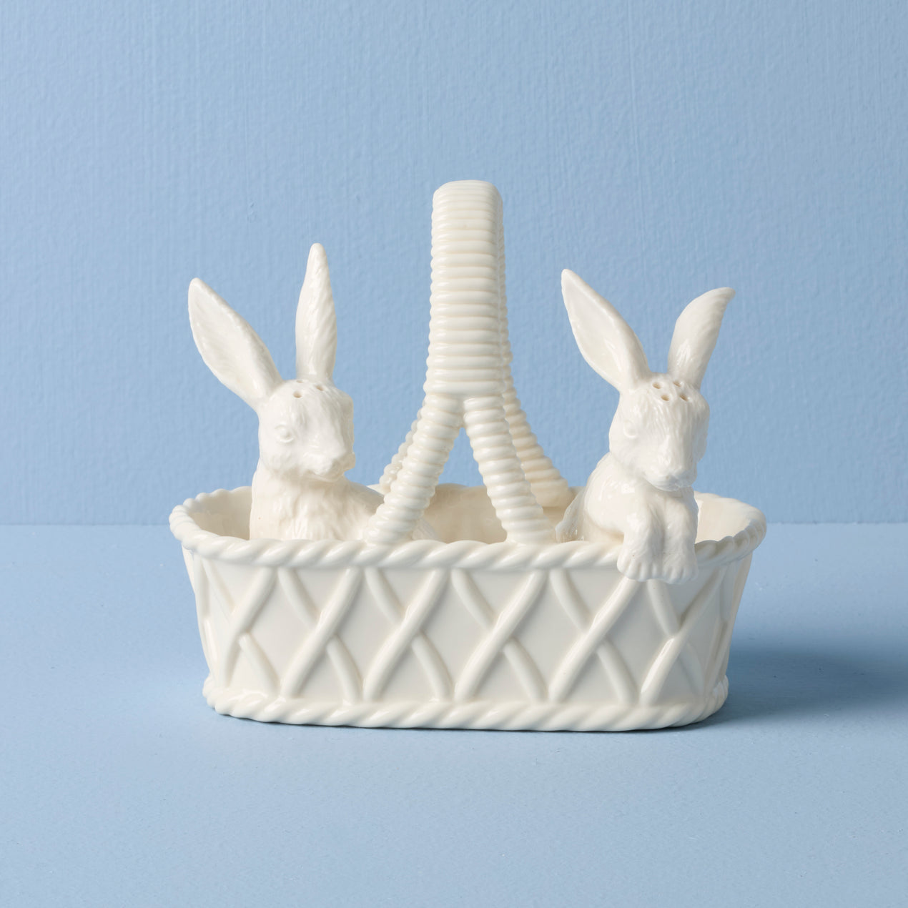 cambridge silversmiths Wicker Creek Bunny Salt & Pepper Set