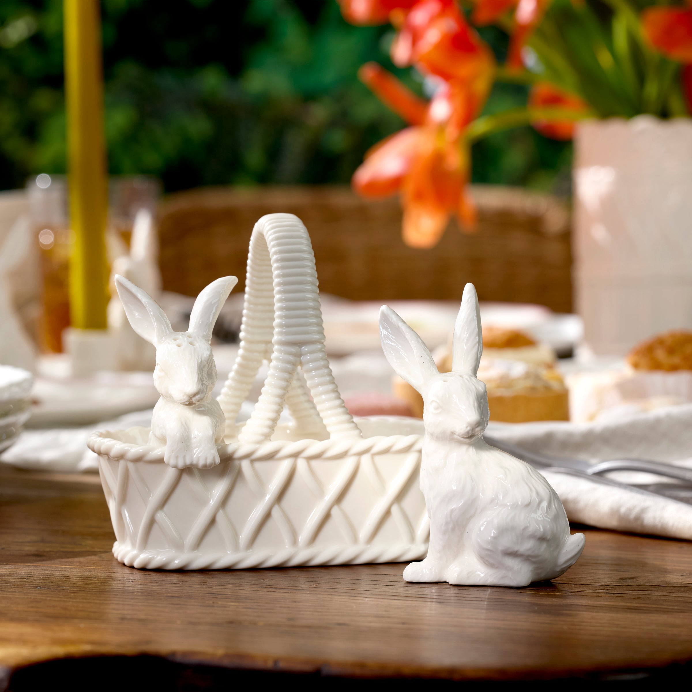 Wicker Creek Bunny Salt & Pepper Set – Lenox Corporation