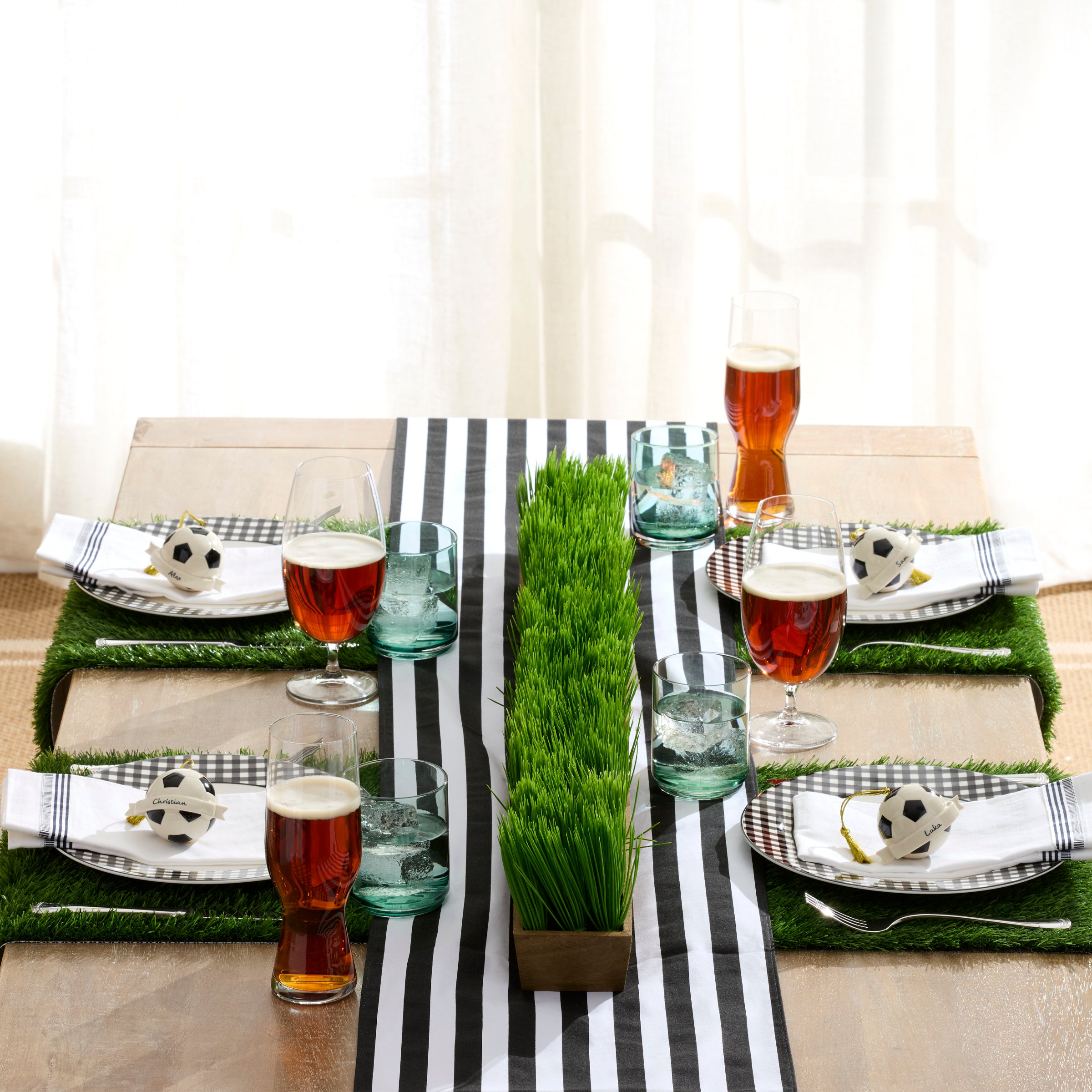 Tuscany Classics Assorted Beer Glasses, Set of 4 – Lenox Corporation