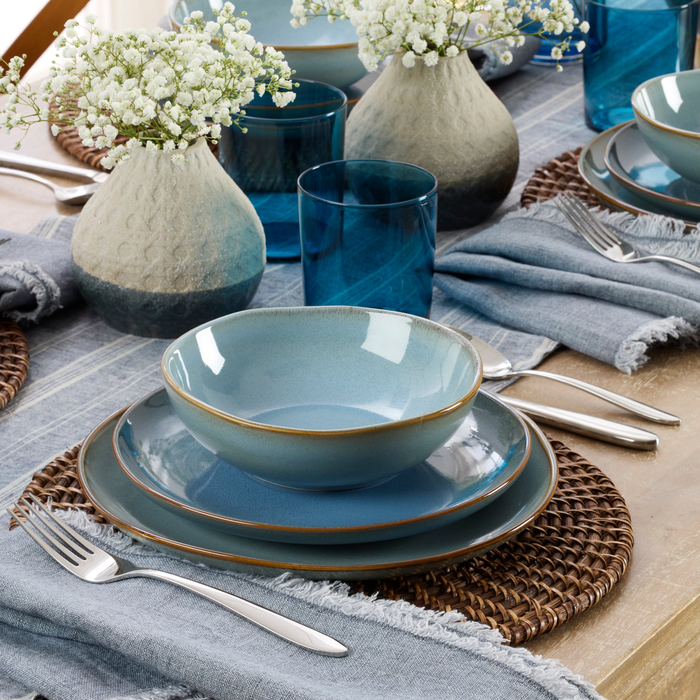 Organic Shades Blue 18-Piece Dinnerware Set – Lenox Corporation