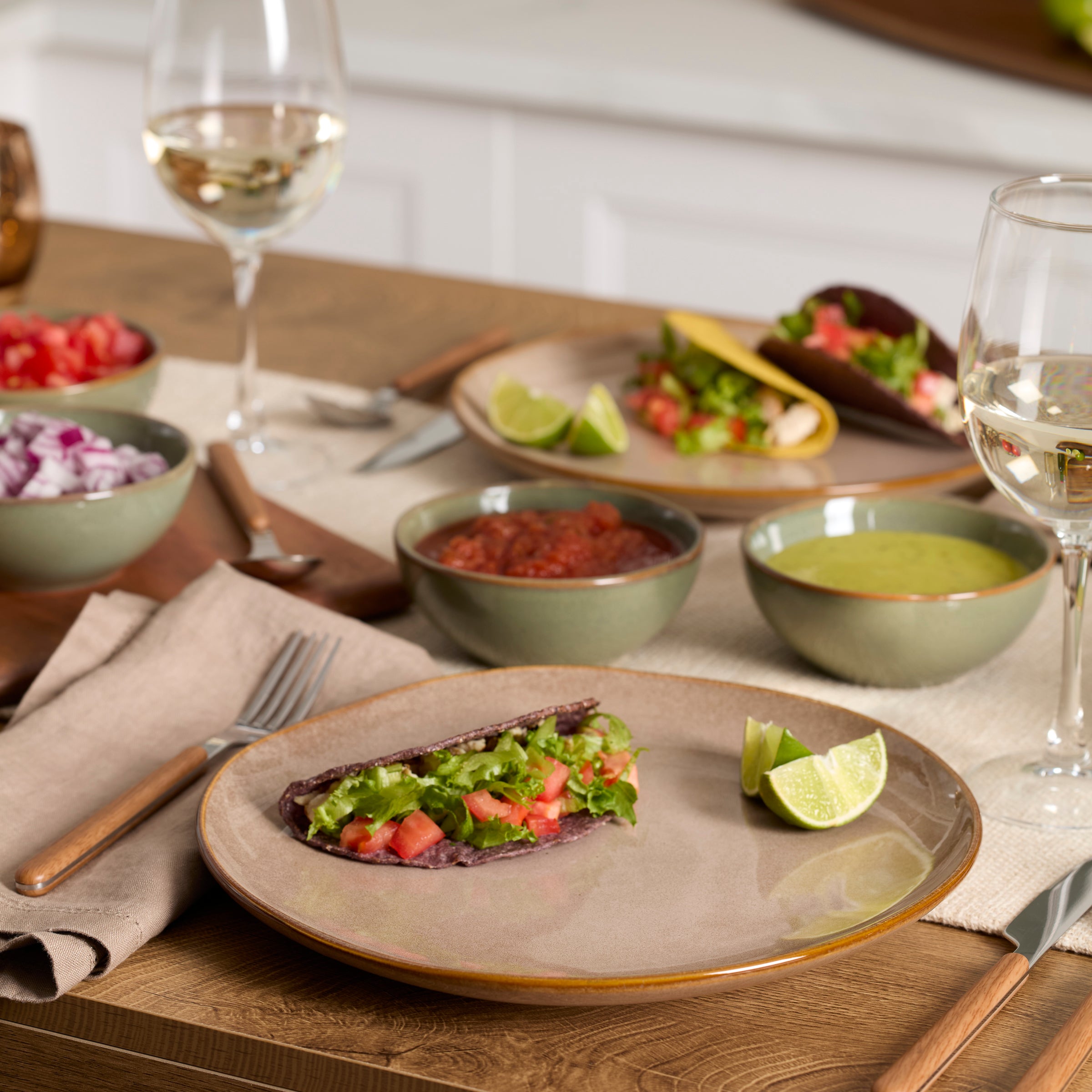 Organic Shades Clay 12-Piece Dinnerware Set – Lenox Corporation
