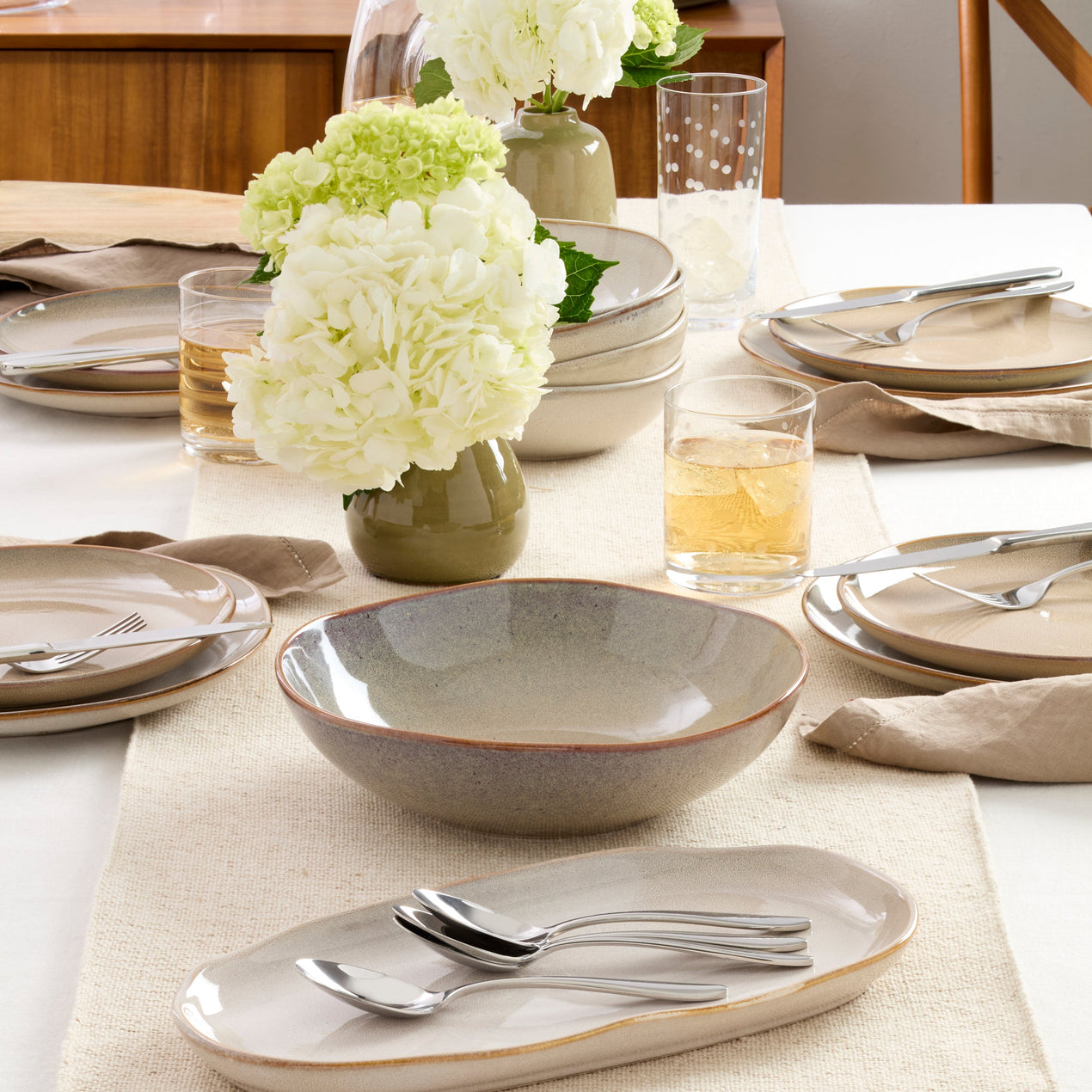 Organic Shades Oatmeal 2-Piece Serving Set – Lenox Corporation