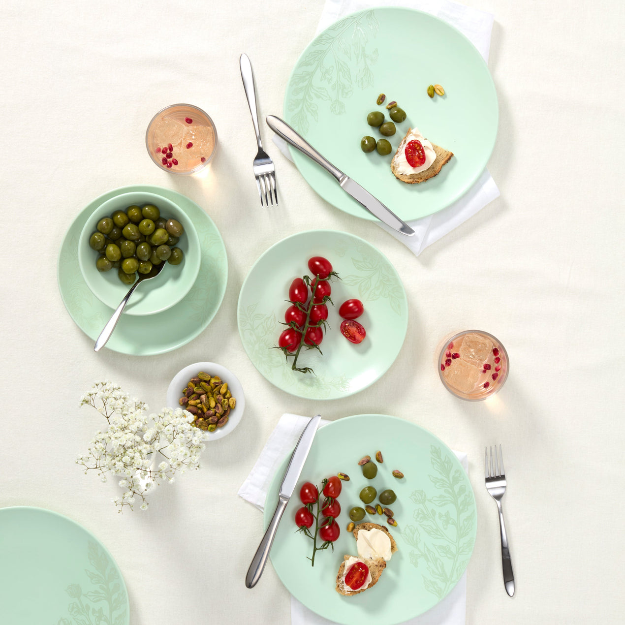 Roseto Soft Sage 12-Piece Dinnerware Set – Lenox Corporation