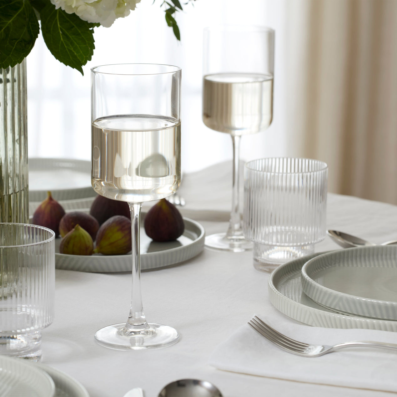 Tuscany Classics Straight Set of 6 Wine Glasses - White