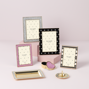 Sitting Pretty Silver Glitter Ring Dish