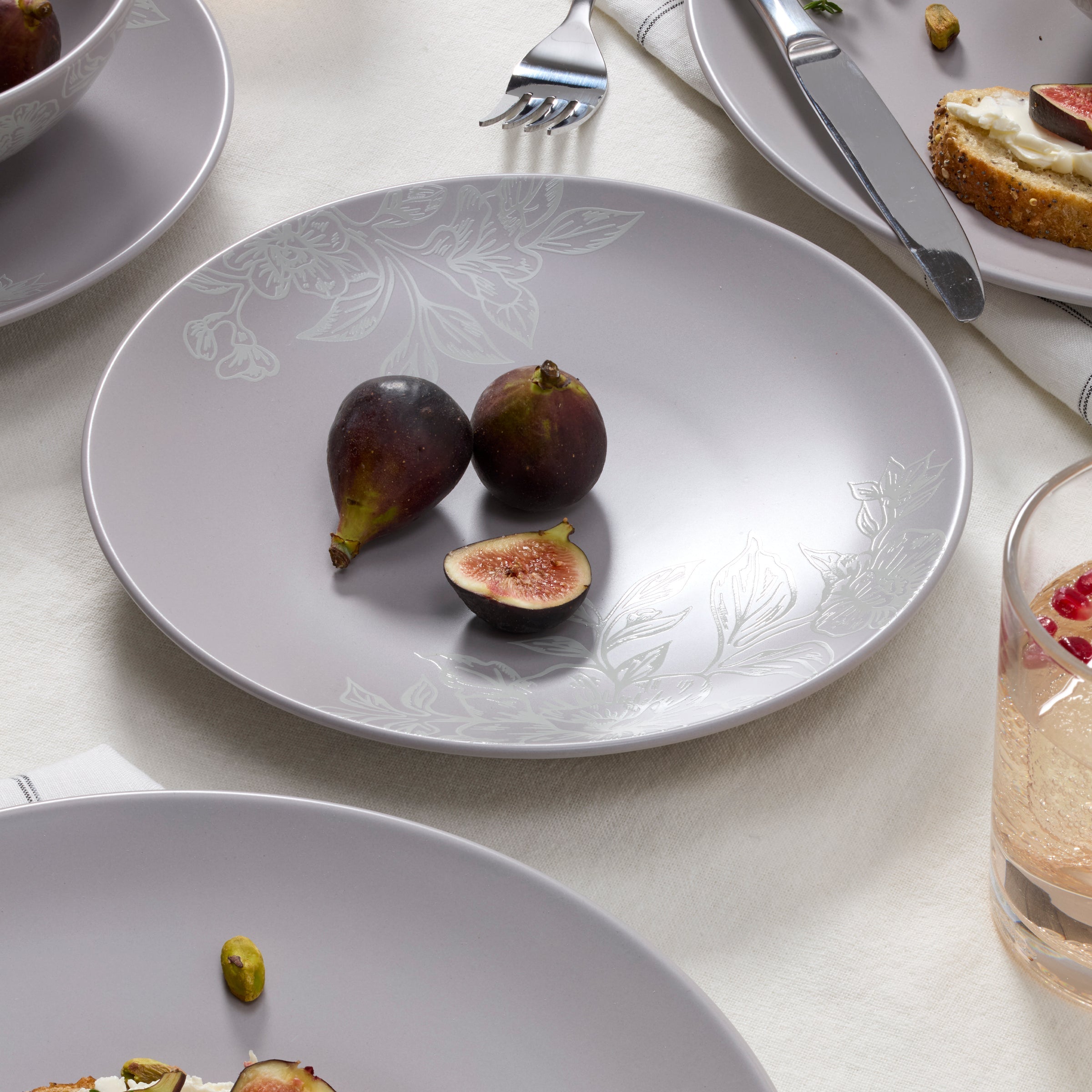 Roseto Pumice 12-Piece Dinnerware Set – Lenox Corporation