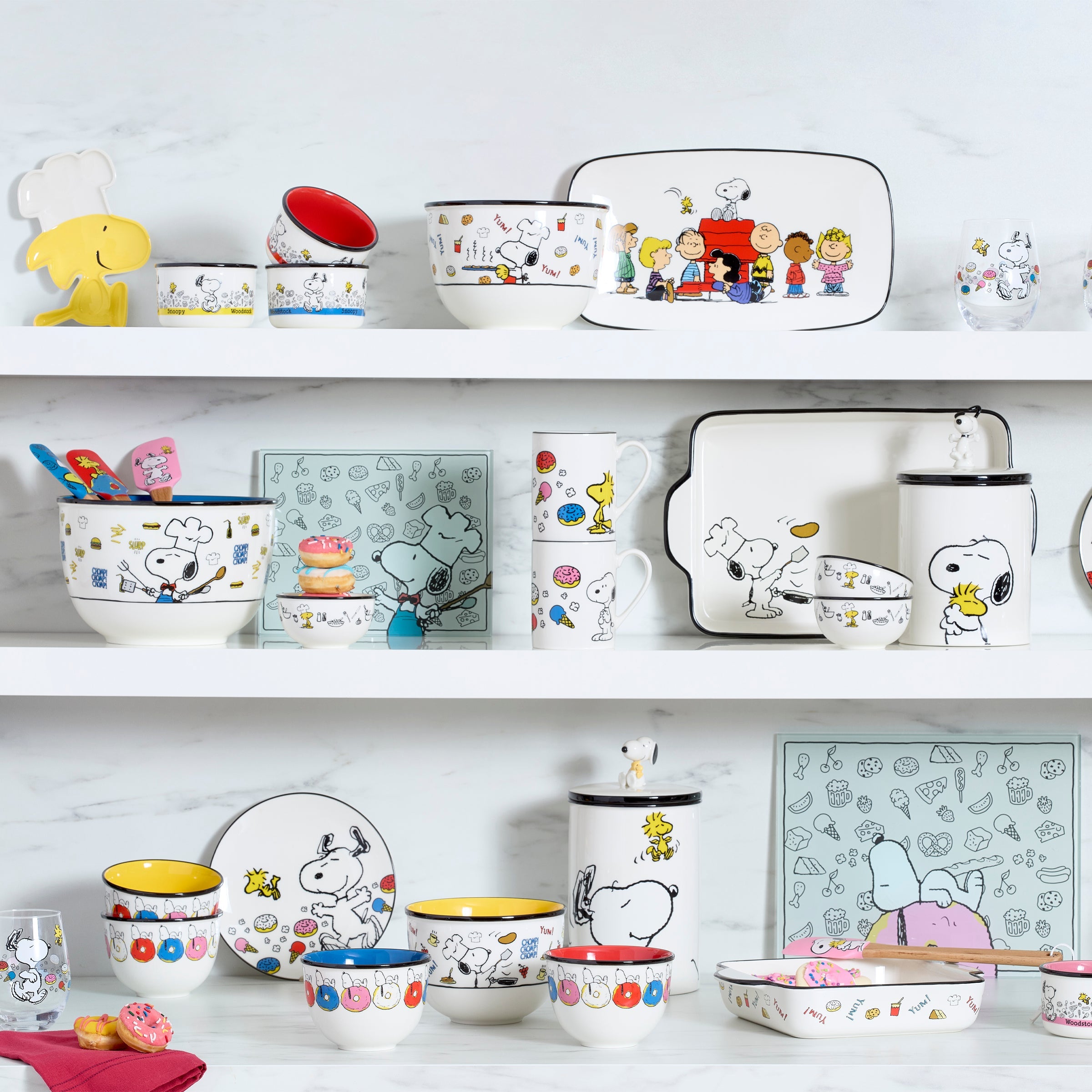 お値下げしました！SNOOPY中華食器12点セット！希少価値あり！ヴィンテージ！ スヌーピー 中華八角チャーハン皿 ブルーフラワー お皿 食器 日本製