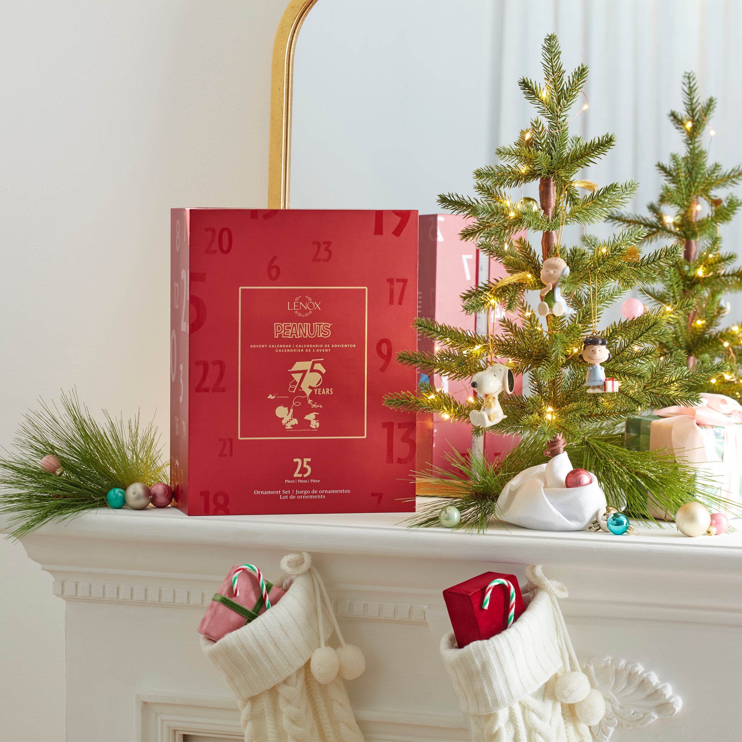 スヌーピー　PEANUTS クリスマスツリー アドベントカレンダー Peanuts Advent Calendar – Lenox Corporation