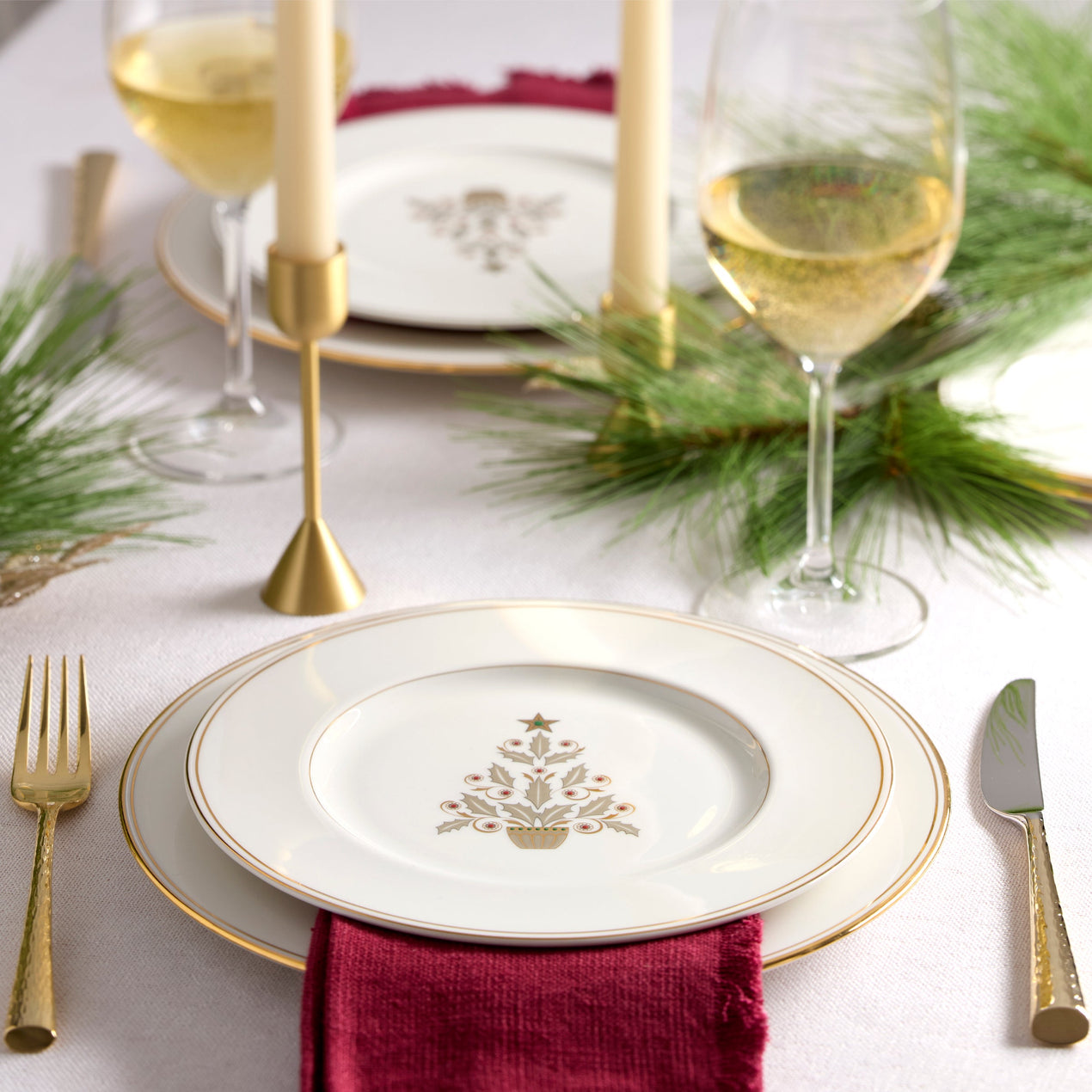 Federal Gold Tree Accent Plates, Set of 4