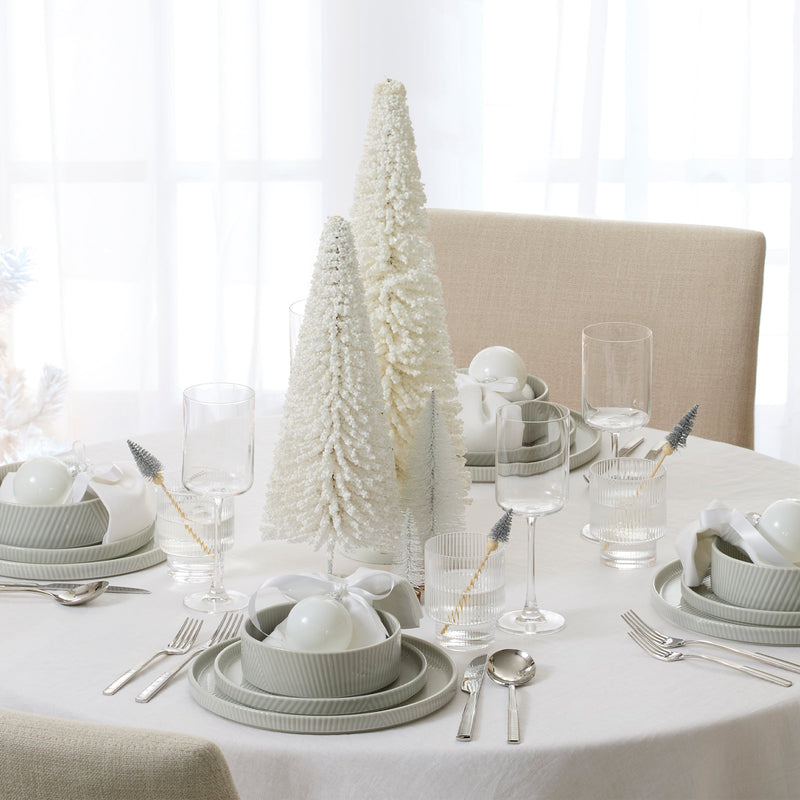 Modulus 18-Piece Dinnerware Set