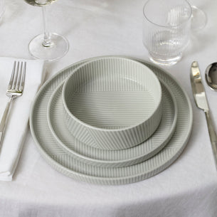 Modulus Vapor 16-Piece Dinnerware Set