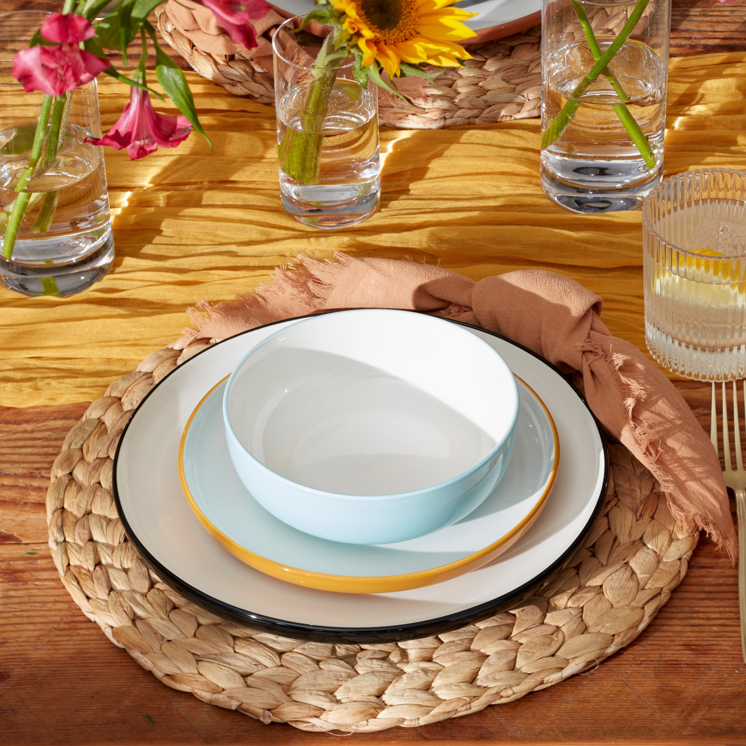24 Seven Colors Sunbaked 12-Piece Dinnerware Set – Lenox Corporation
