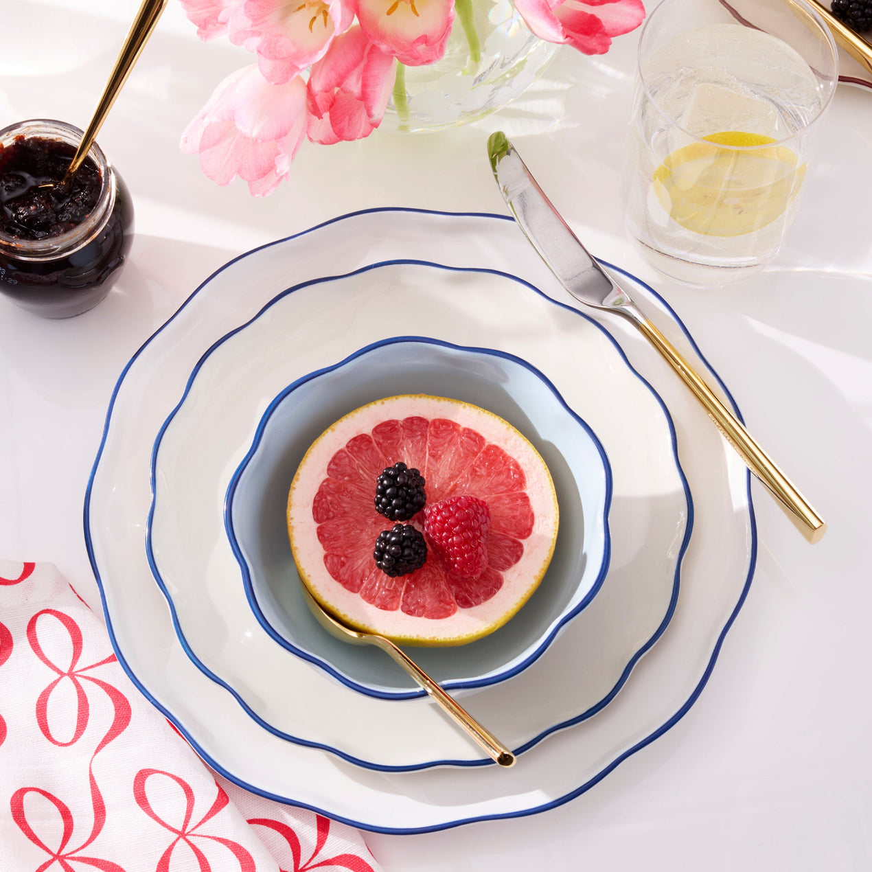 Garden Party 16-Piece Dinnerware Set, Blue