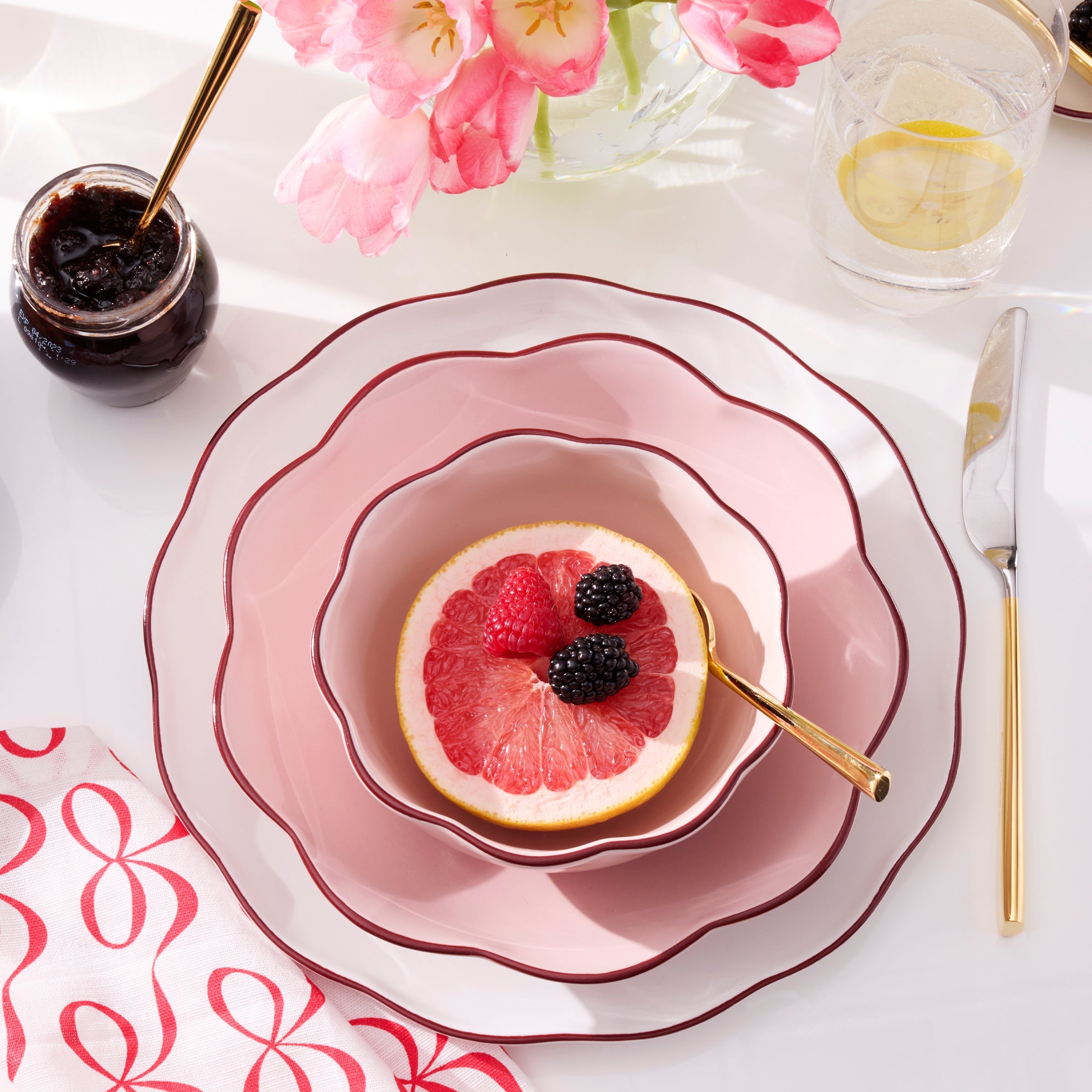 Garden Party Pink 16-Piece Dinnerware Set – Lenox Corporation