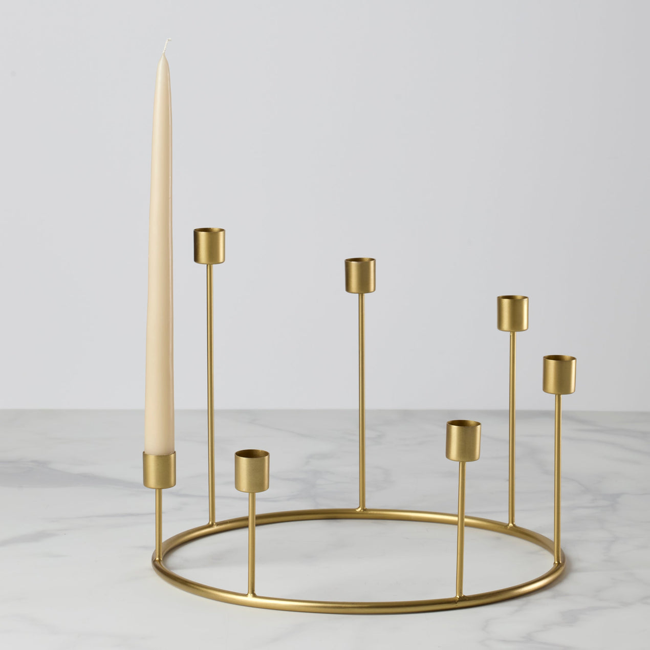 Kent Large Gold Candlestick Wreath