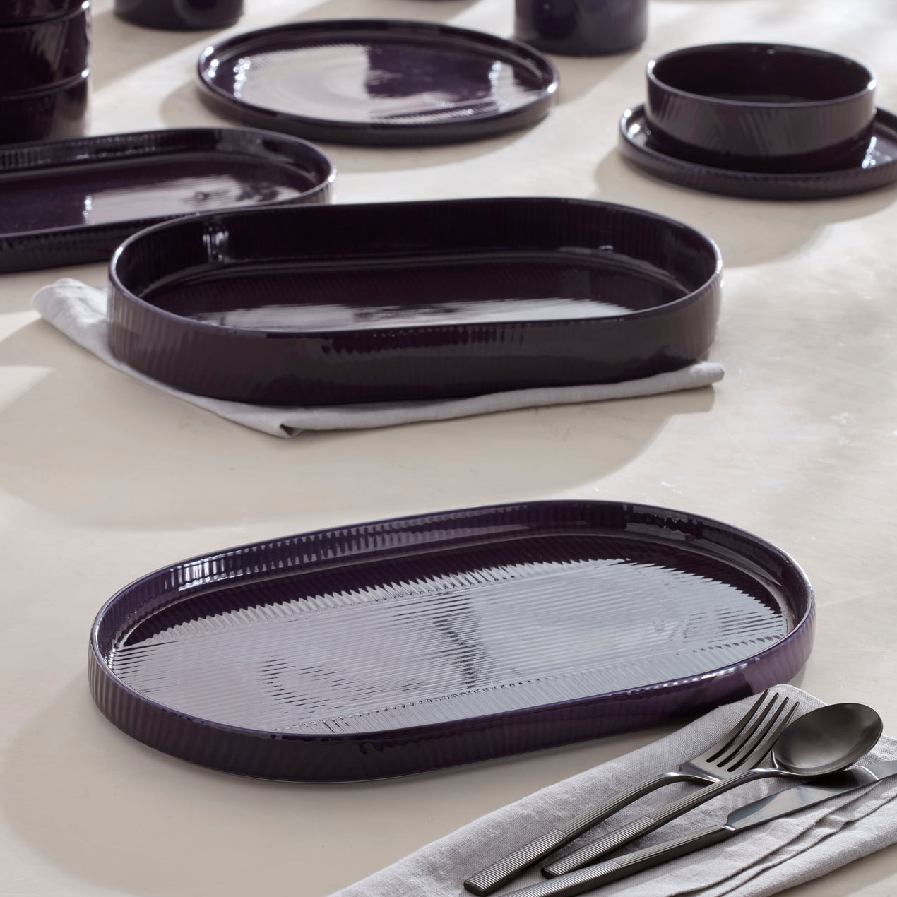 Modulus 2-Piece Serving Set, Nightshade