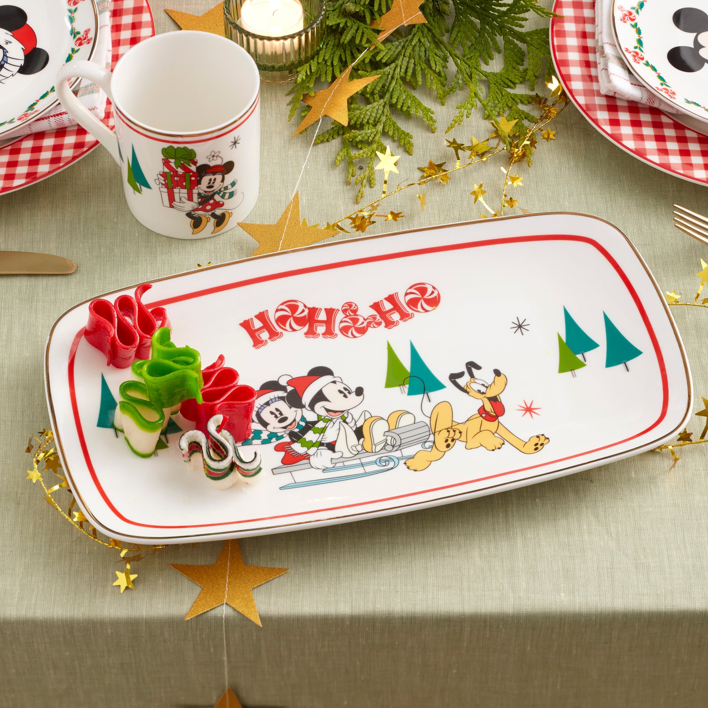 Disney Holiday Hors d'Oeuvres Tray – Lenox Corporation