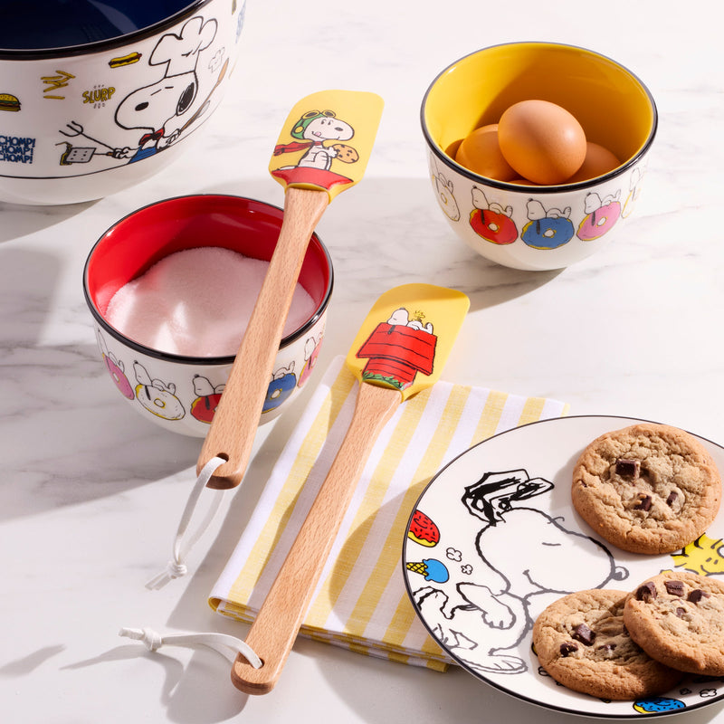 Chef Snoopy Spatulas, Set of 2, Yellow