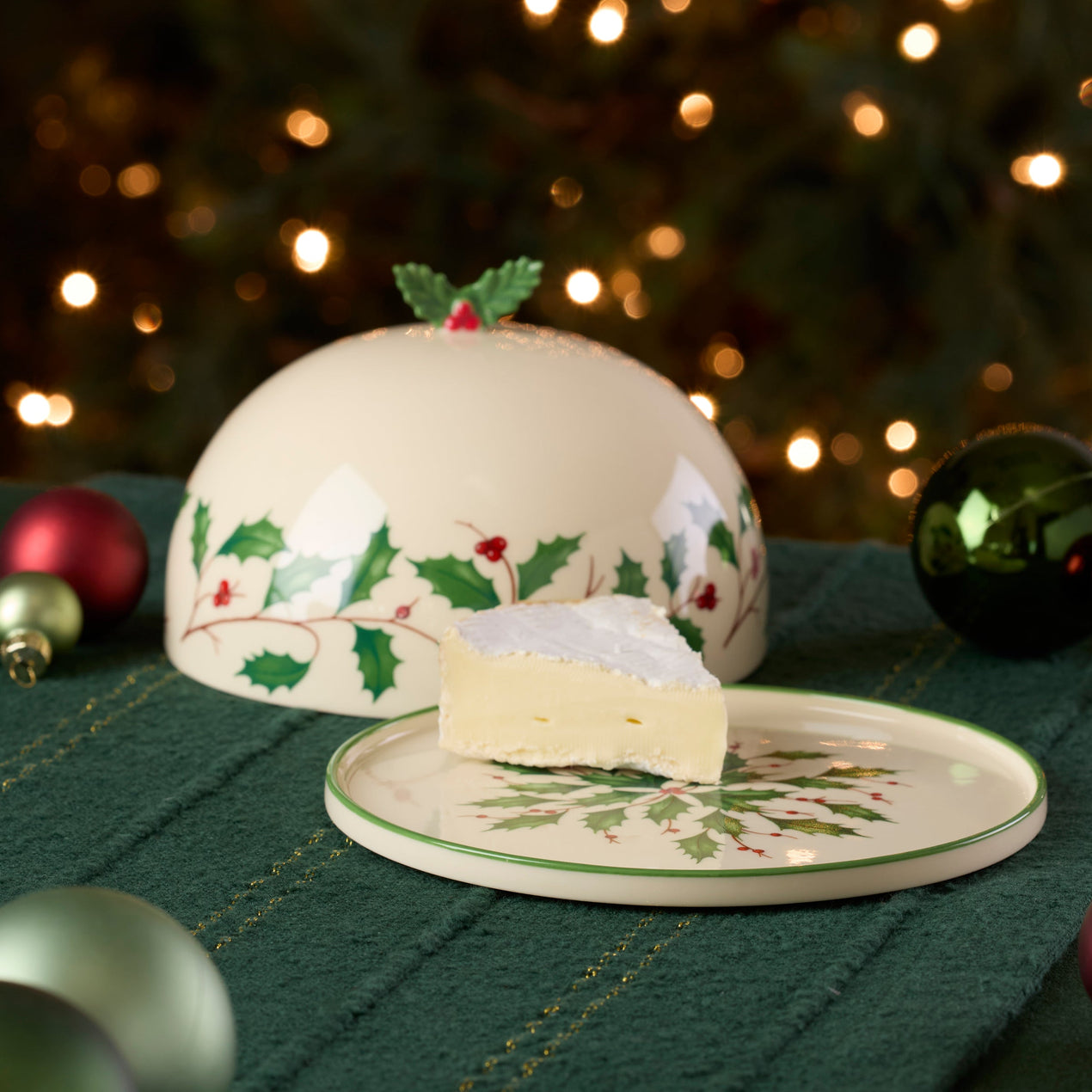 Holiday Covered Dish, Small