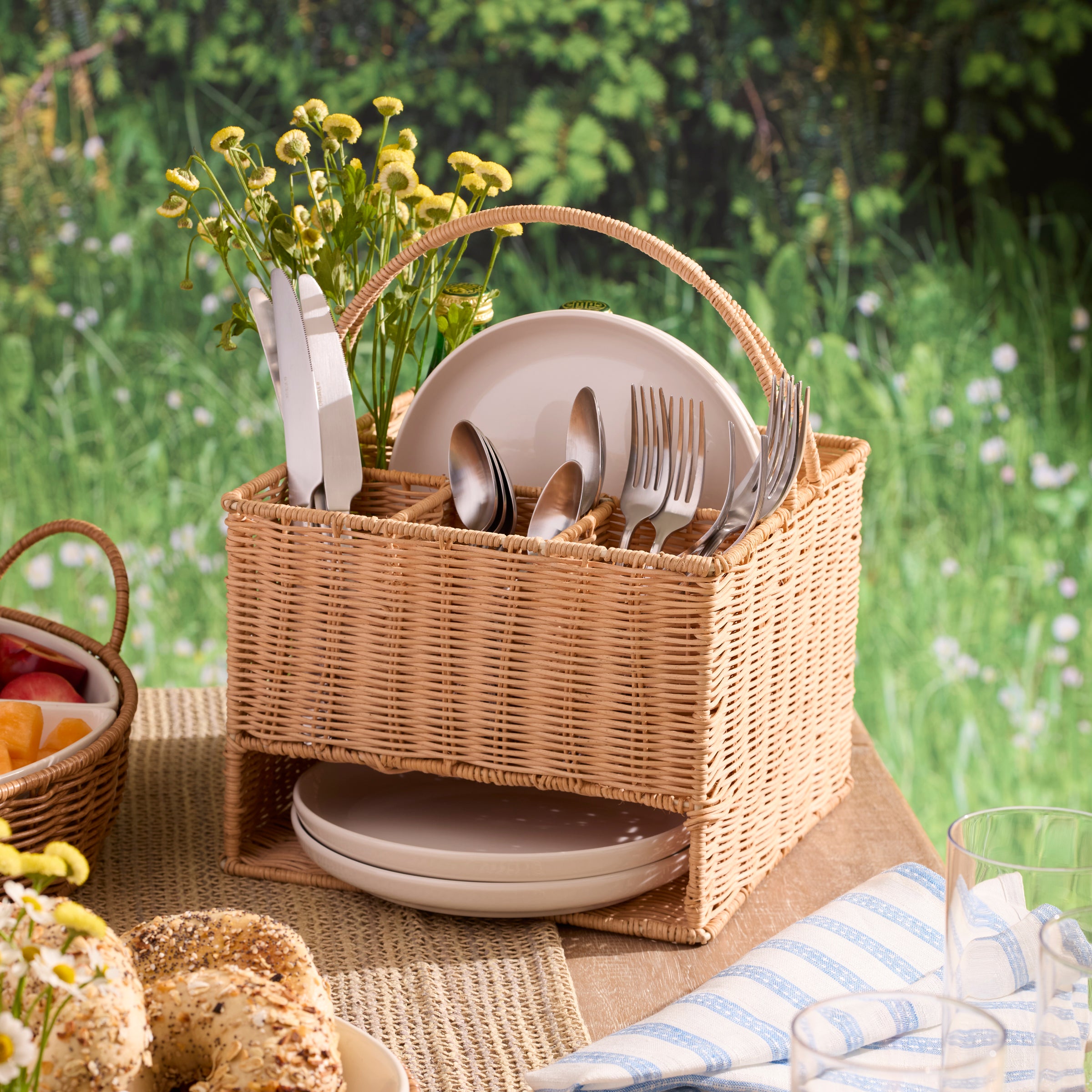 24 Seven Real Rattan Caddy – Lenox Corporation