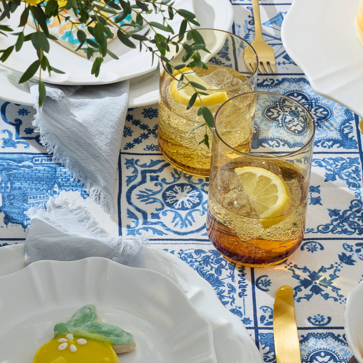 Tuscany Classics Stackable Coolers, Set of 4, Amber