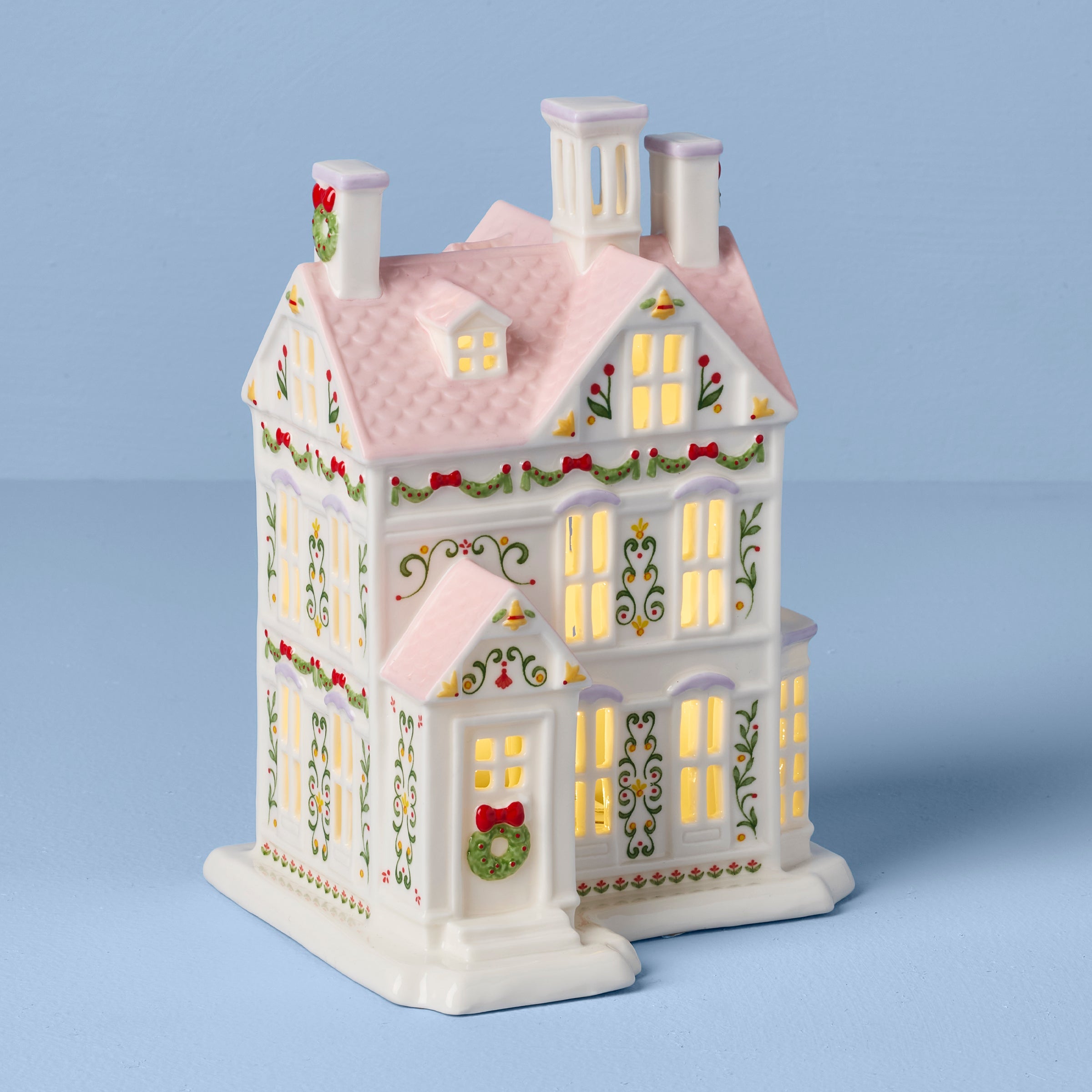 Lenox Holiday Village Lit Christmas House Figurine – Lenox Corporation
