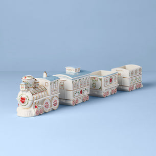 Modern Serving Pieces and Sets