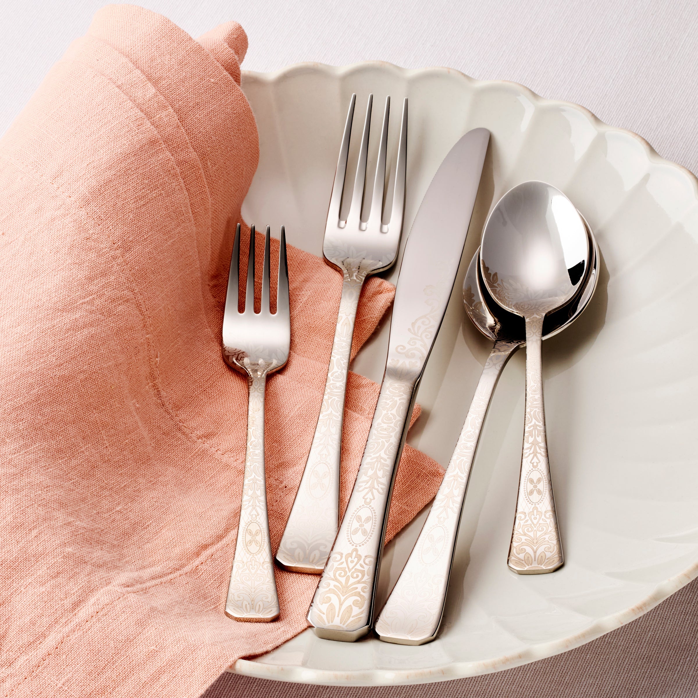 Floral Etch 5-Piece Place Setting – Lenox Corporation