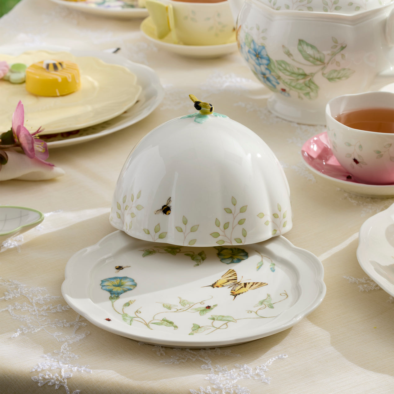 Butterfly MDW Covered Dish