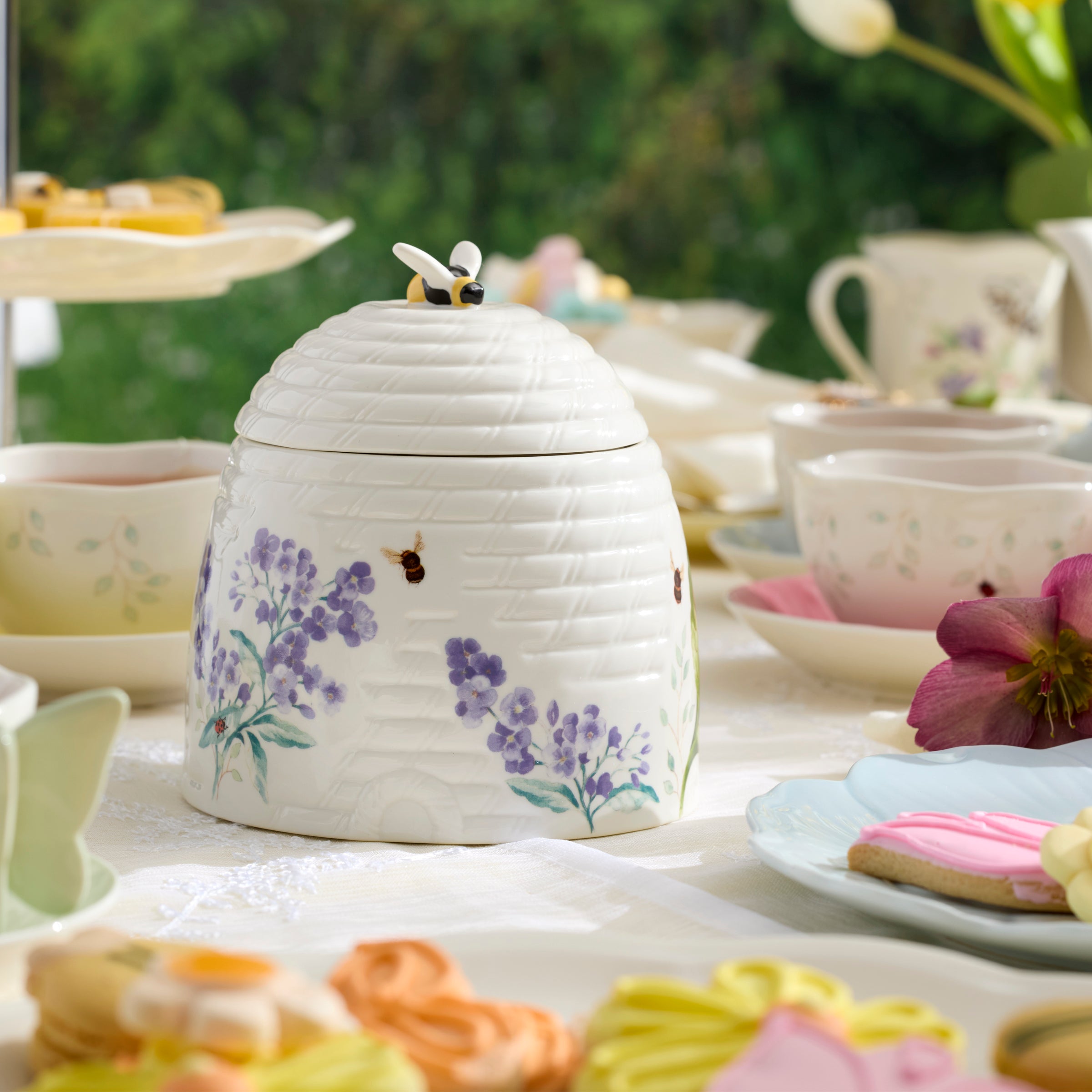 Butterfly Meadow Honeycomb Candy Jar – Lenox Corporation
