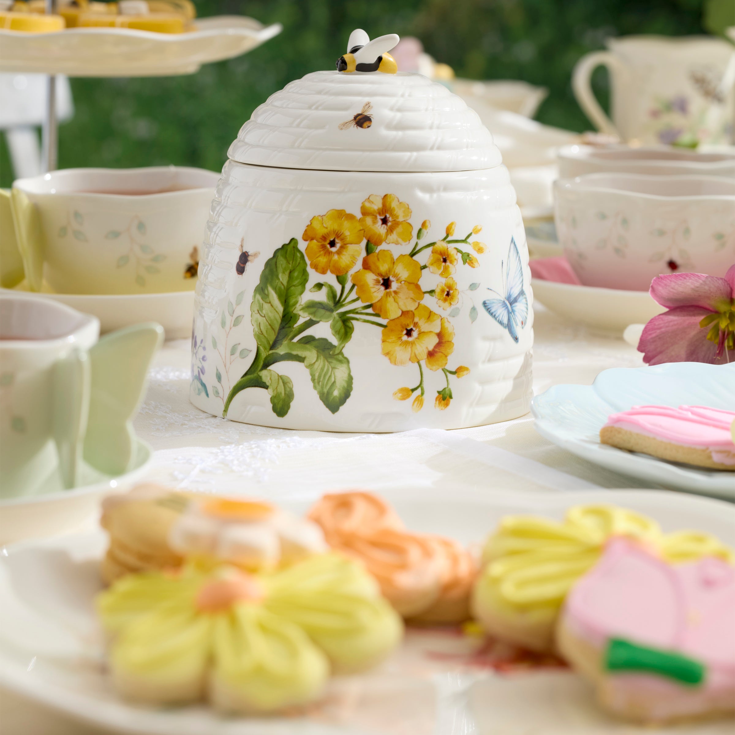 Butterfly Meadow Honeycomb Candy Jar – Lenox Corporation