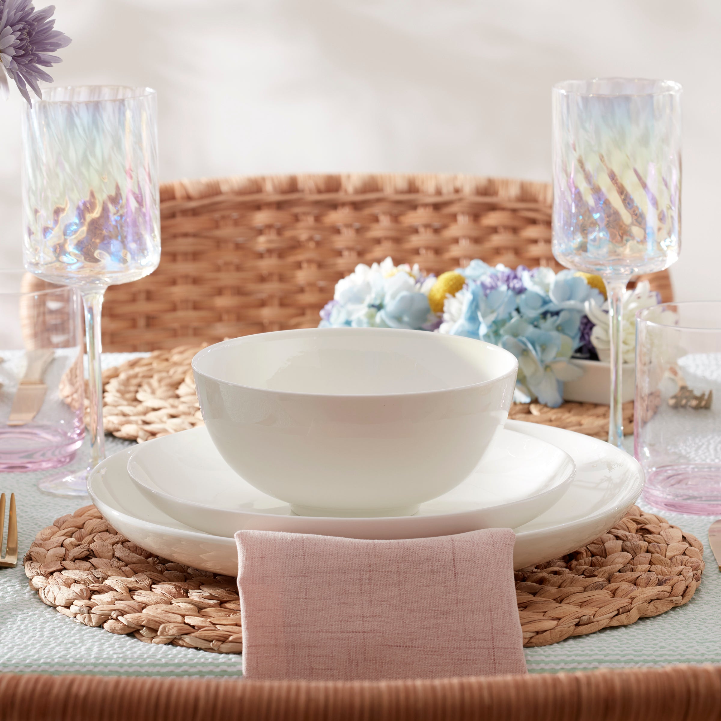 Studio 1414 Coupe 18-Piece Dinnerware Set – Lenox Corporation