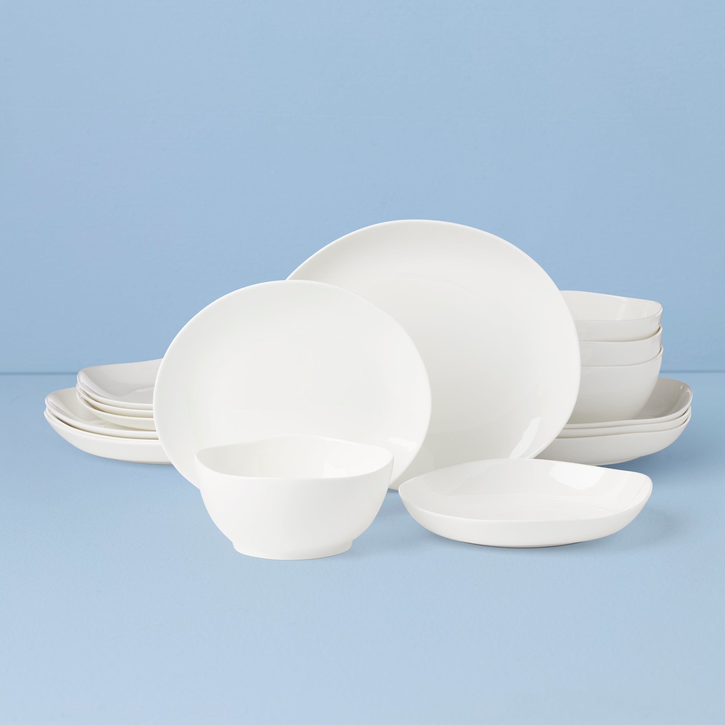 Studio 1414 Curve 16-Piece Dinnerware Set – Lenox Corporation