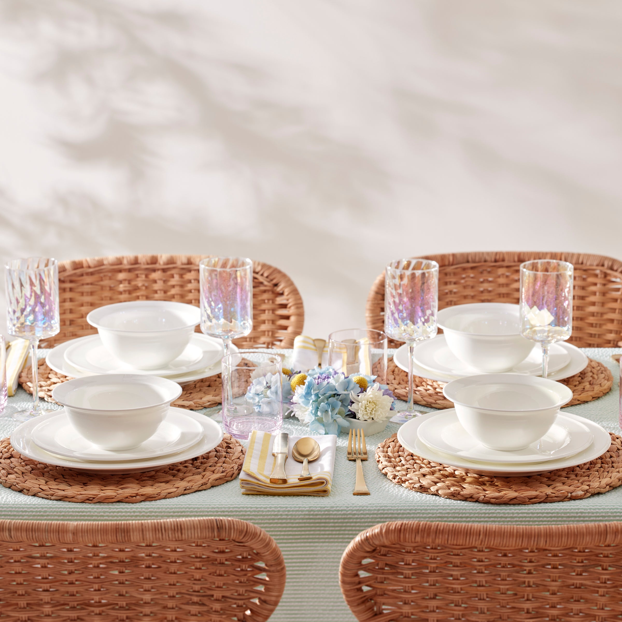 ステンドグラス　ノスタルジー17 Tuscany Stackable Blush Tall Glasses, Set of 4 – Lenox Corporation