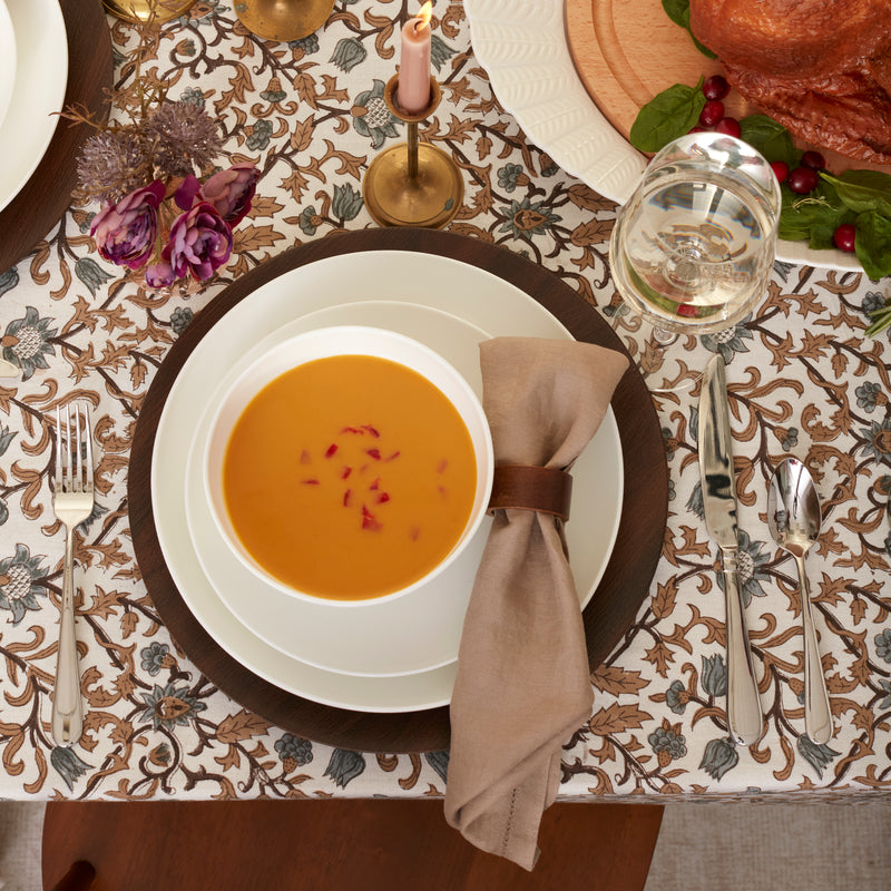 Studio 1414 Coupe 24-Piece Dinnerware Set