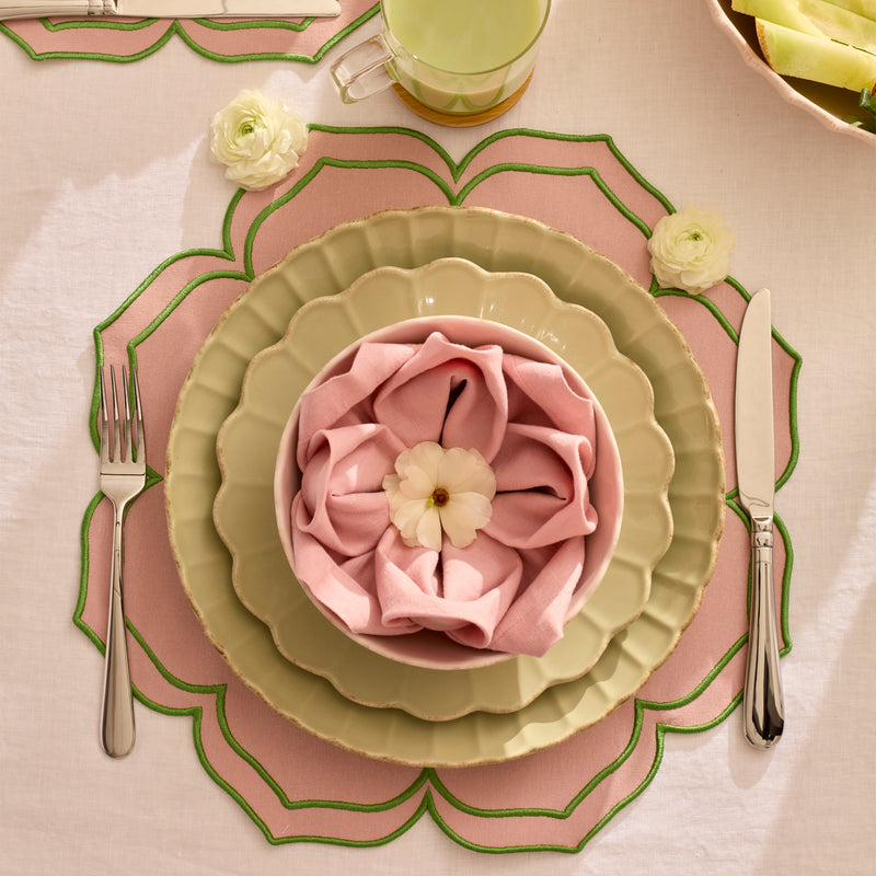 French Perle Scallop Green 24-Piece Dinnerware Set