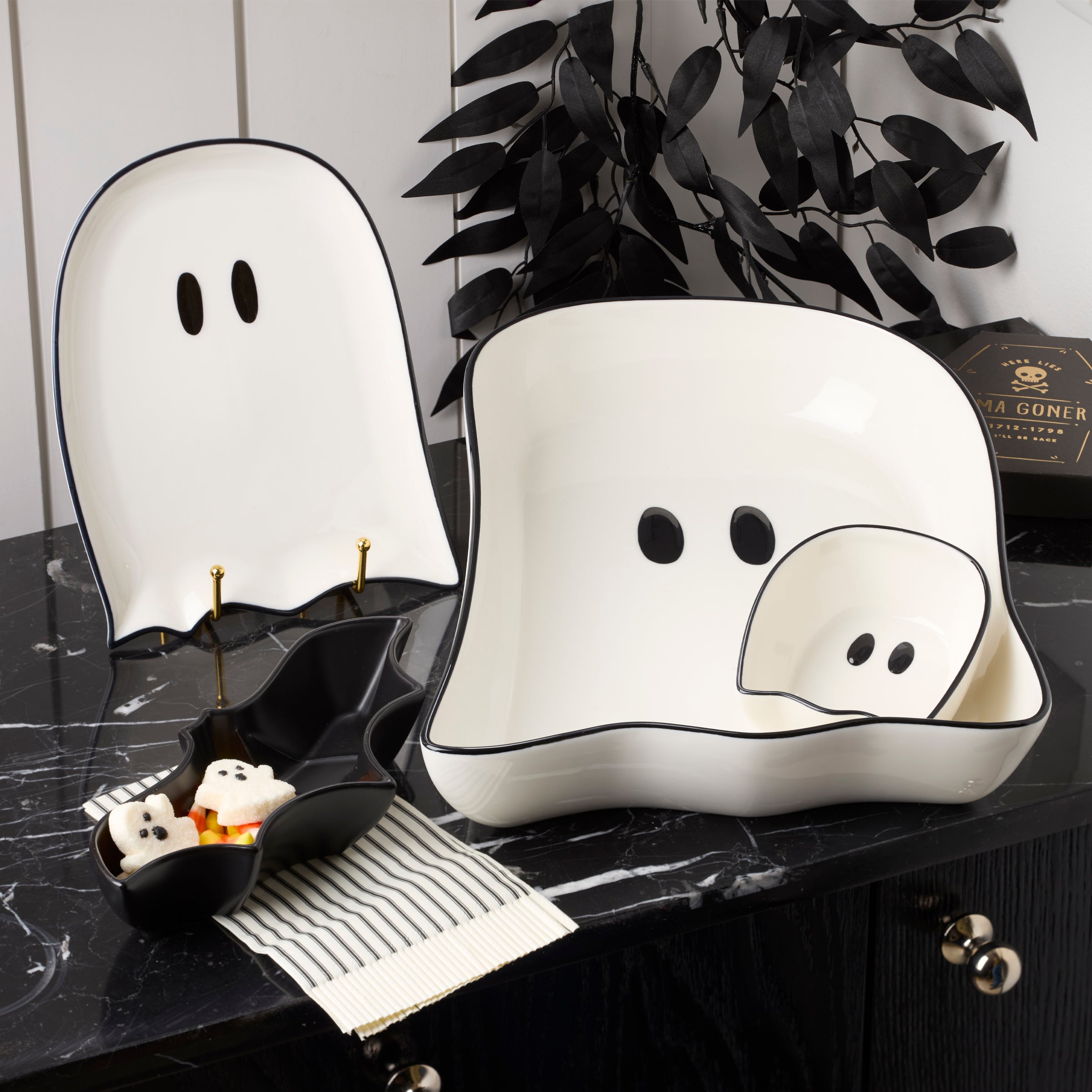 Ghost Accent Plates, Set of 4 – Lenox Corporation