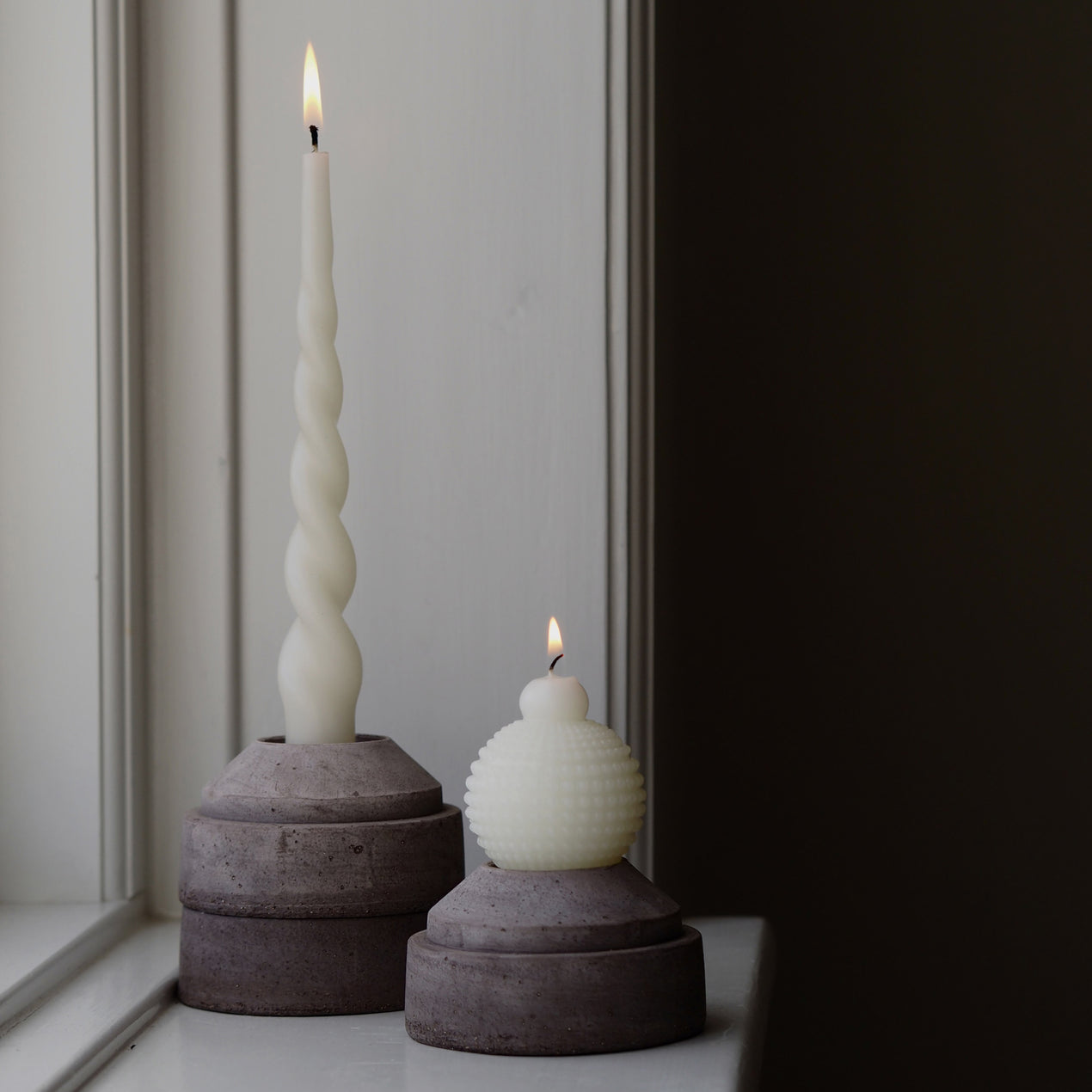 DTOC HOFF RAW GREY CANDLEHOLDER