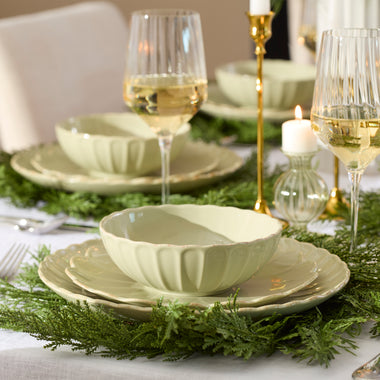 DINNERWARE