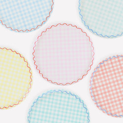 Gingham Reusable Large Plates, Set of 6