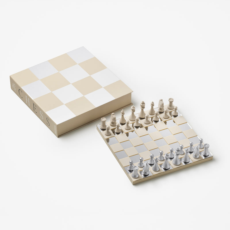Art of Chess Game, Mirror