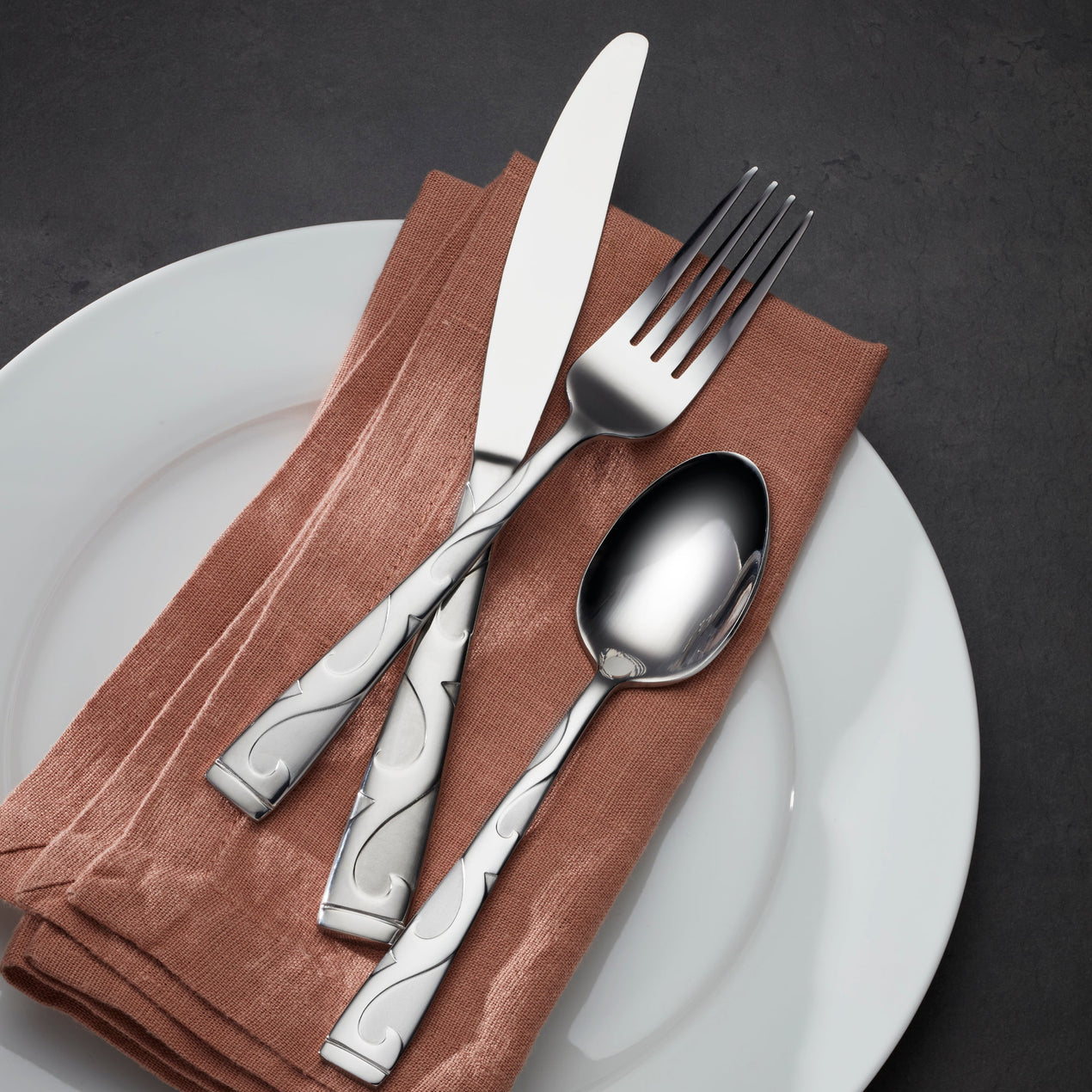 Tuscany 20 Piece Flatware Set – Lenox Corporation