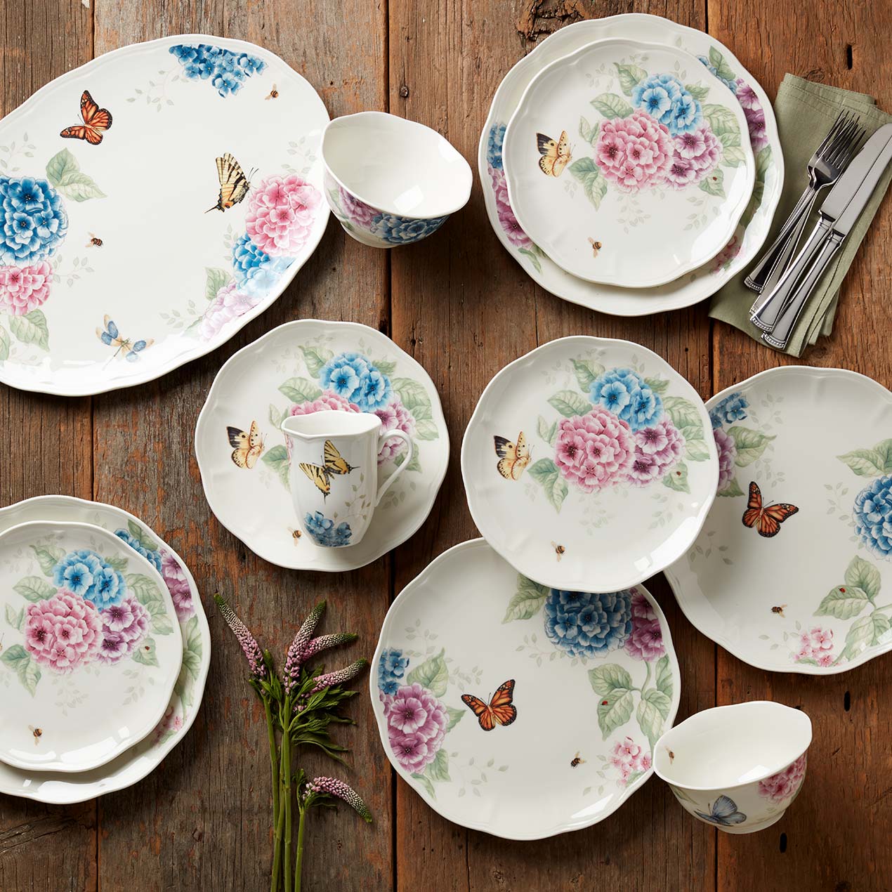 Butterfly Meadow Hydrangea 12-Piece Dinnerware Set – Lenox Corporation