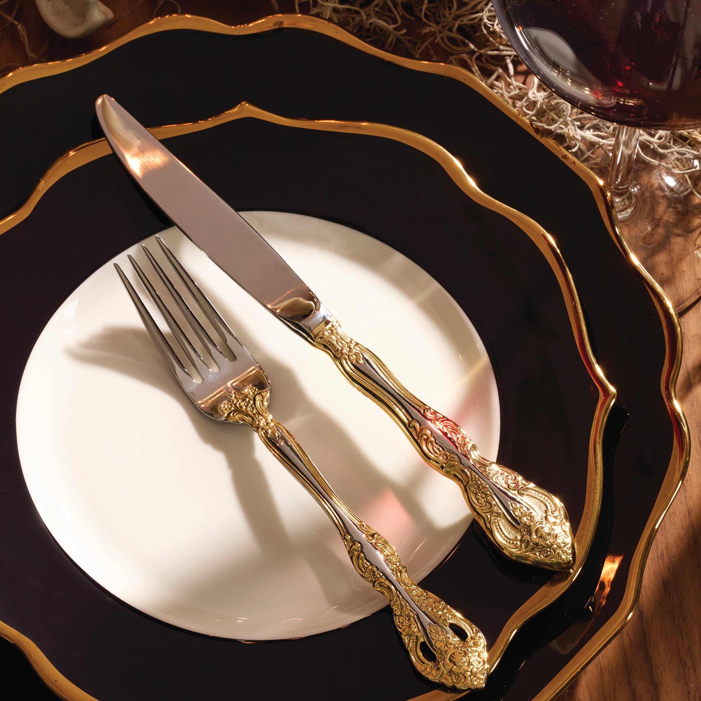 Golden Michelangelo 20-Piece Flatware Set – Lenox Corporation
